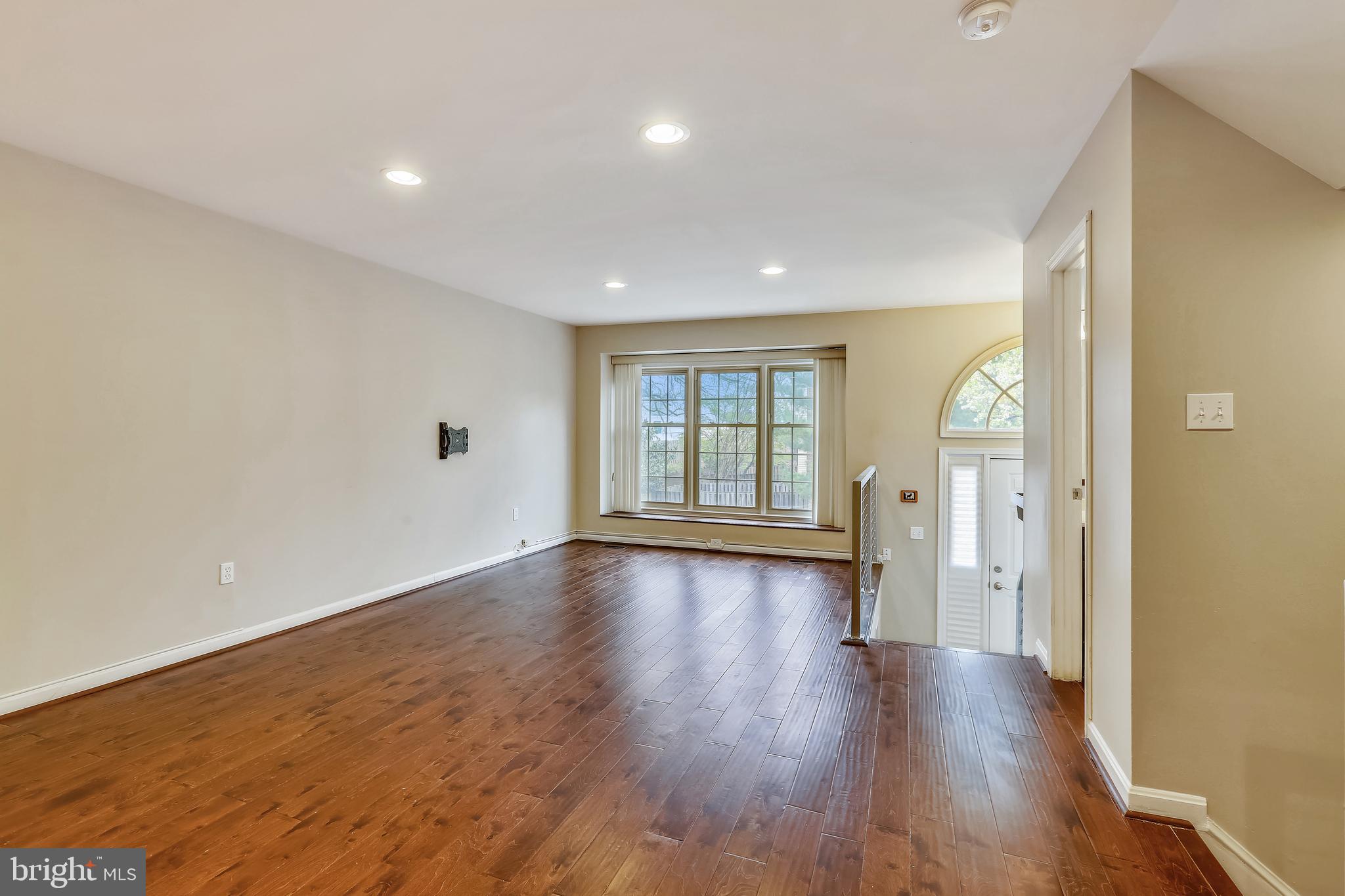 WOODMONT PLACE - Residential