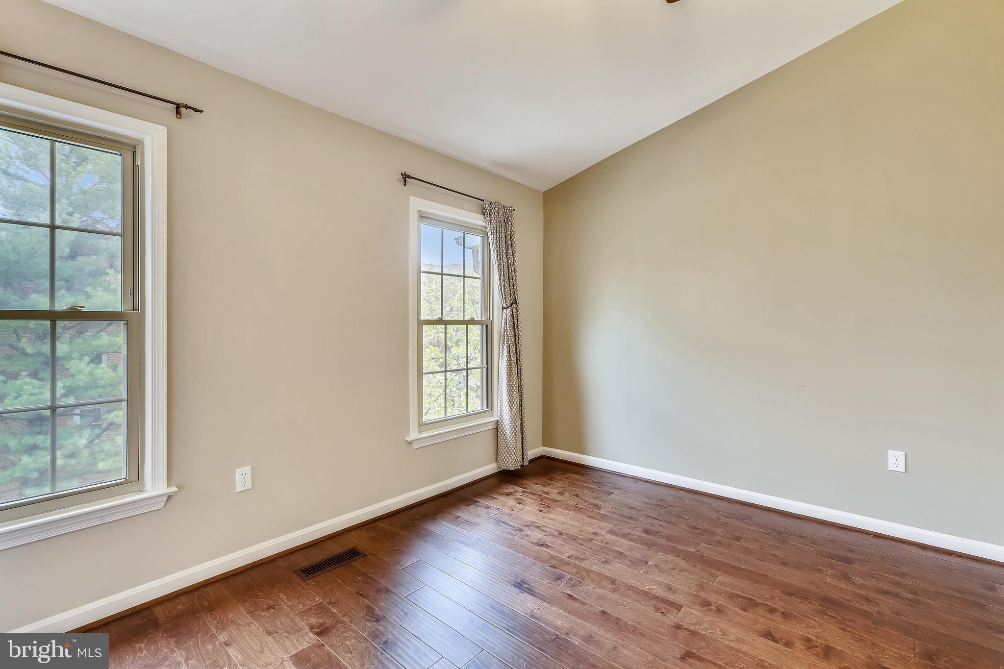 WOODMONT PLACE - Residential