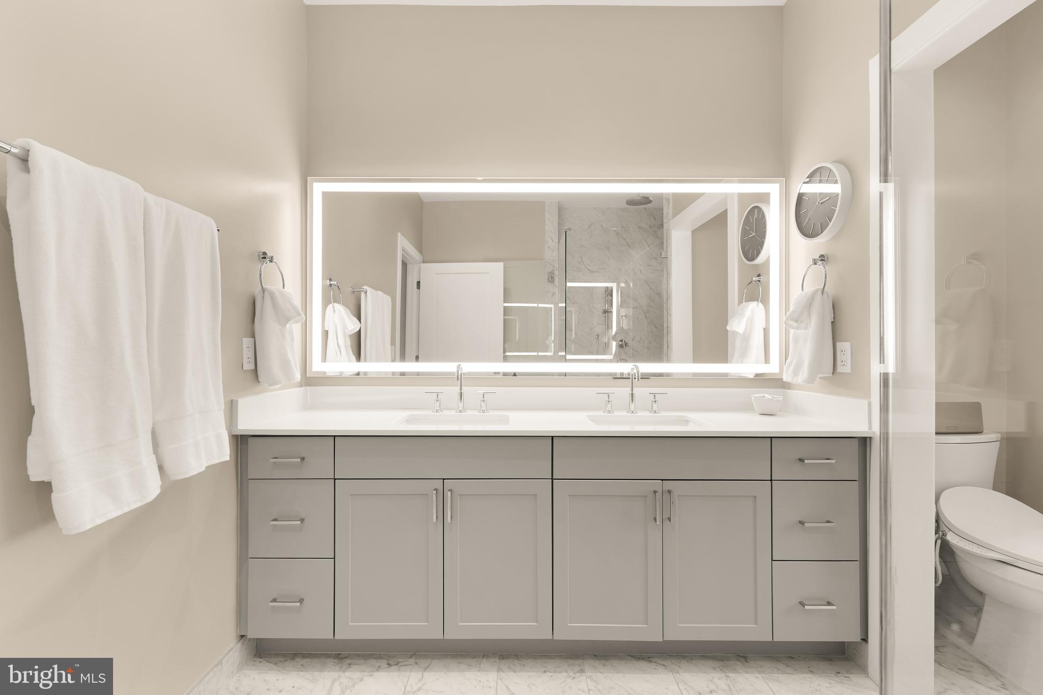 OLD TOWN NORTH - Residential