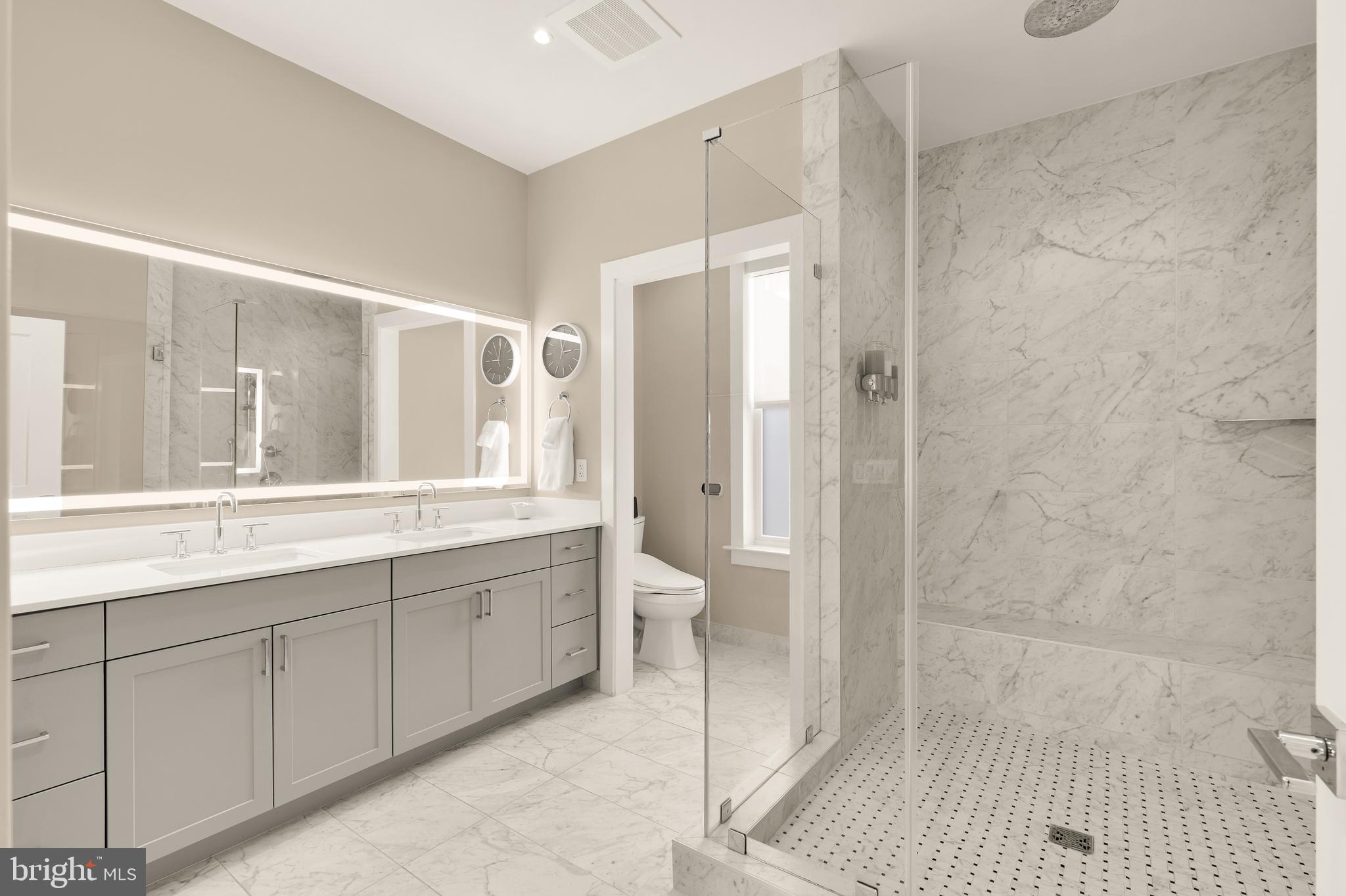 OLD TOWN NORTH - Residential