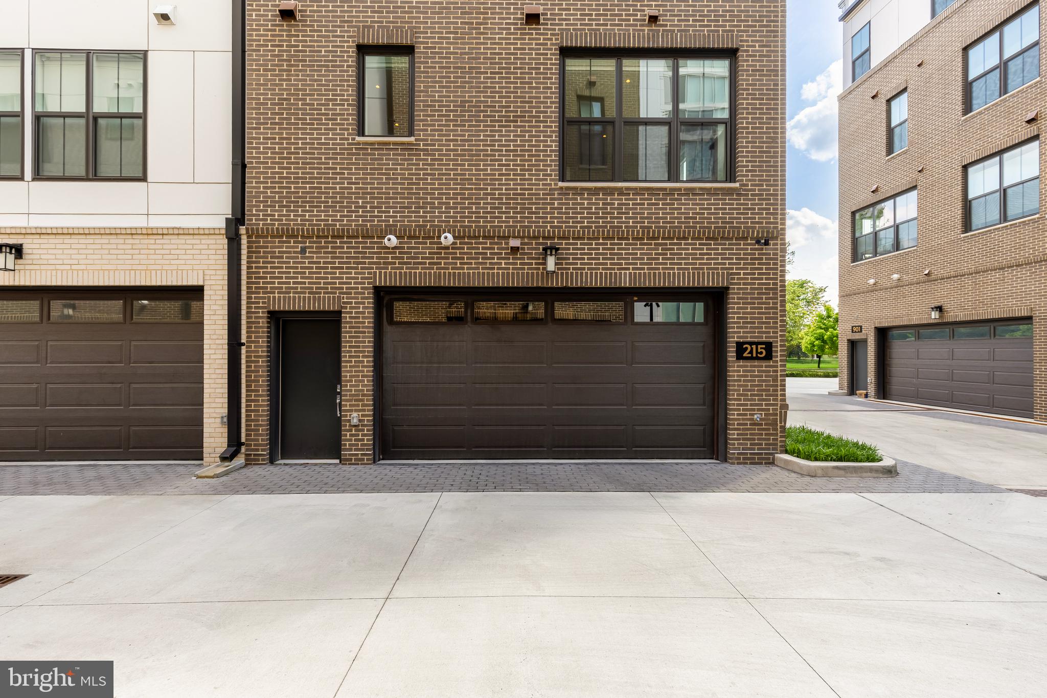 OLD TOWN NORTH - Residential