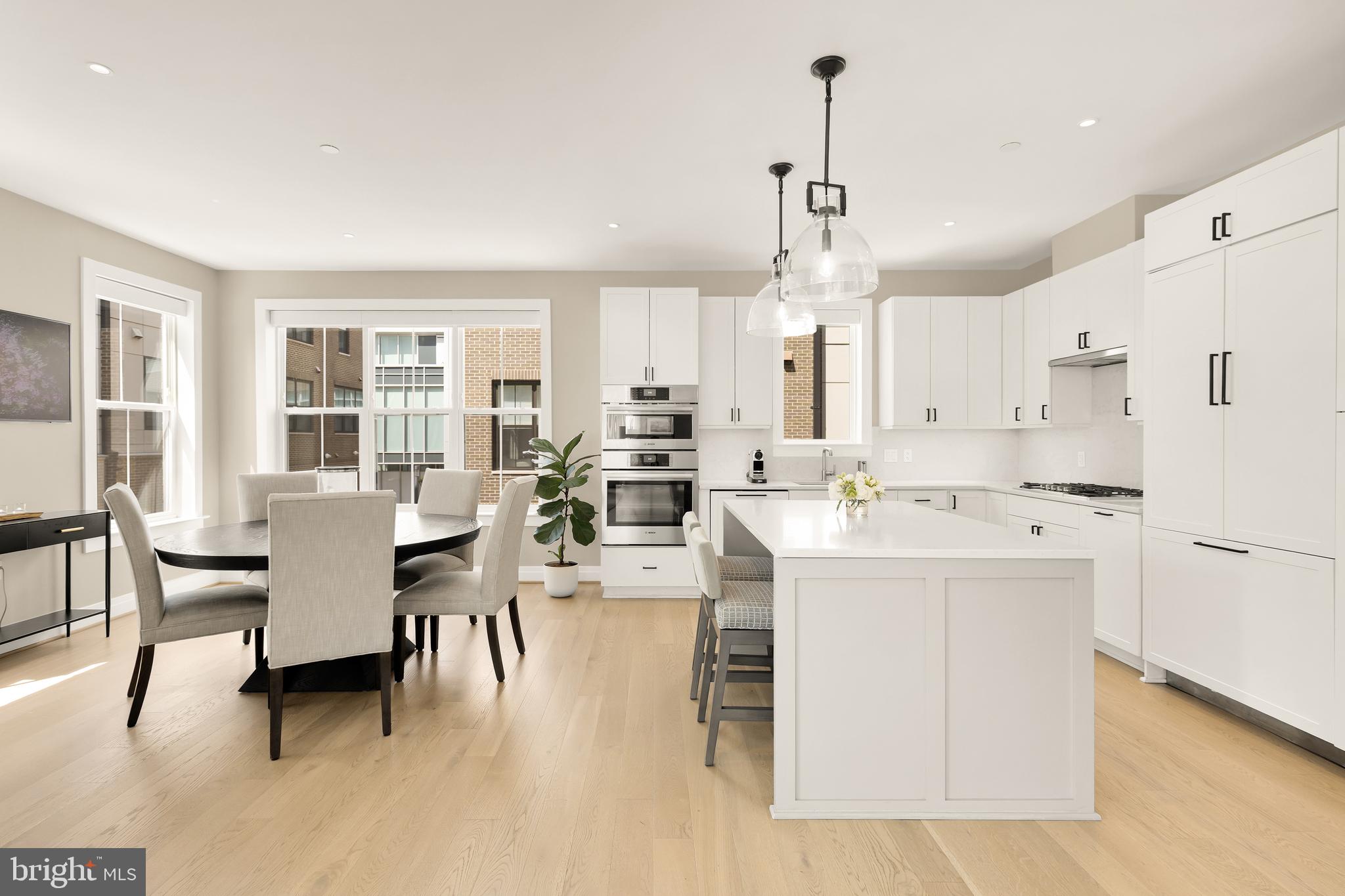 OLD TOWN NORTH - Residential