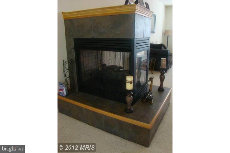 RUSSETT - Residential Lease