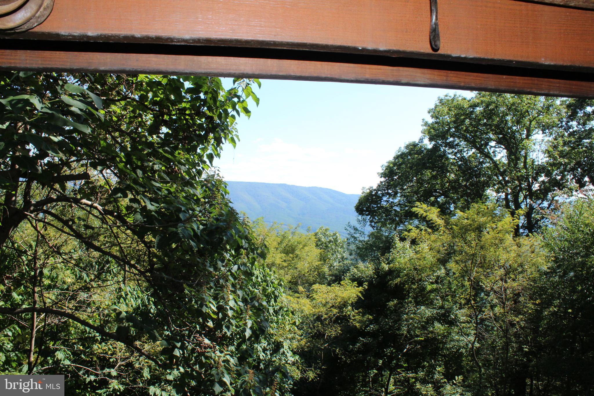 HIGH KNOB/OLD FIELDS OWNERS ASSOC. - Residential