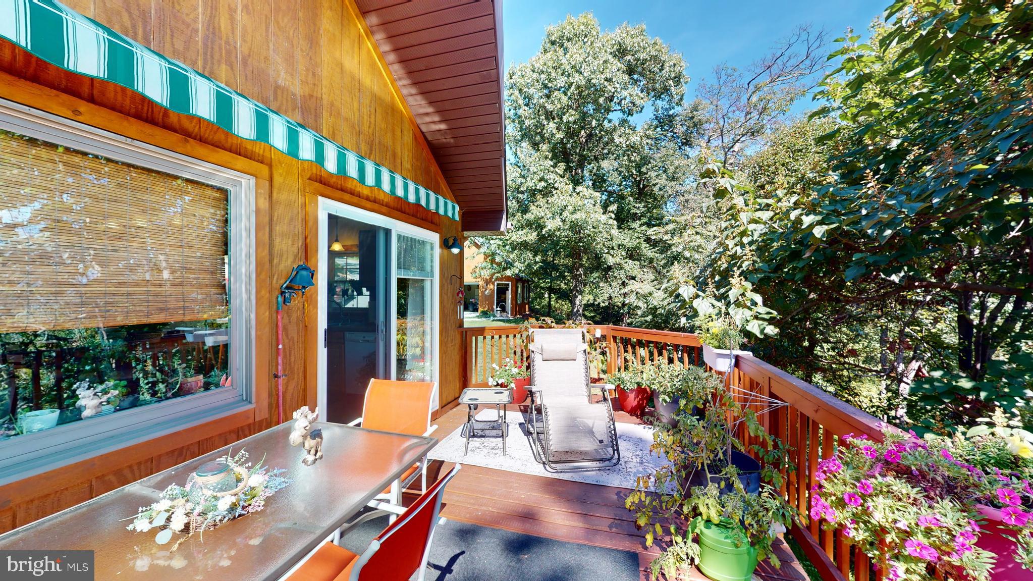 HIGH KNOB/OLD FIELDS OWNERS ASSOC. - Residential