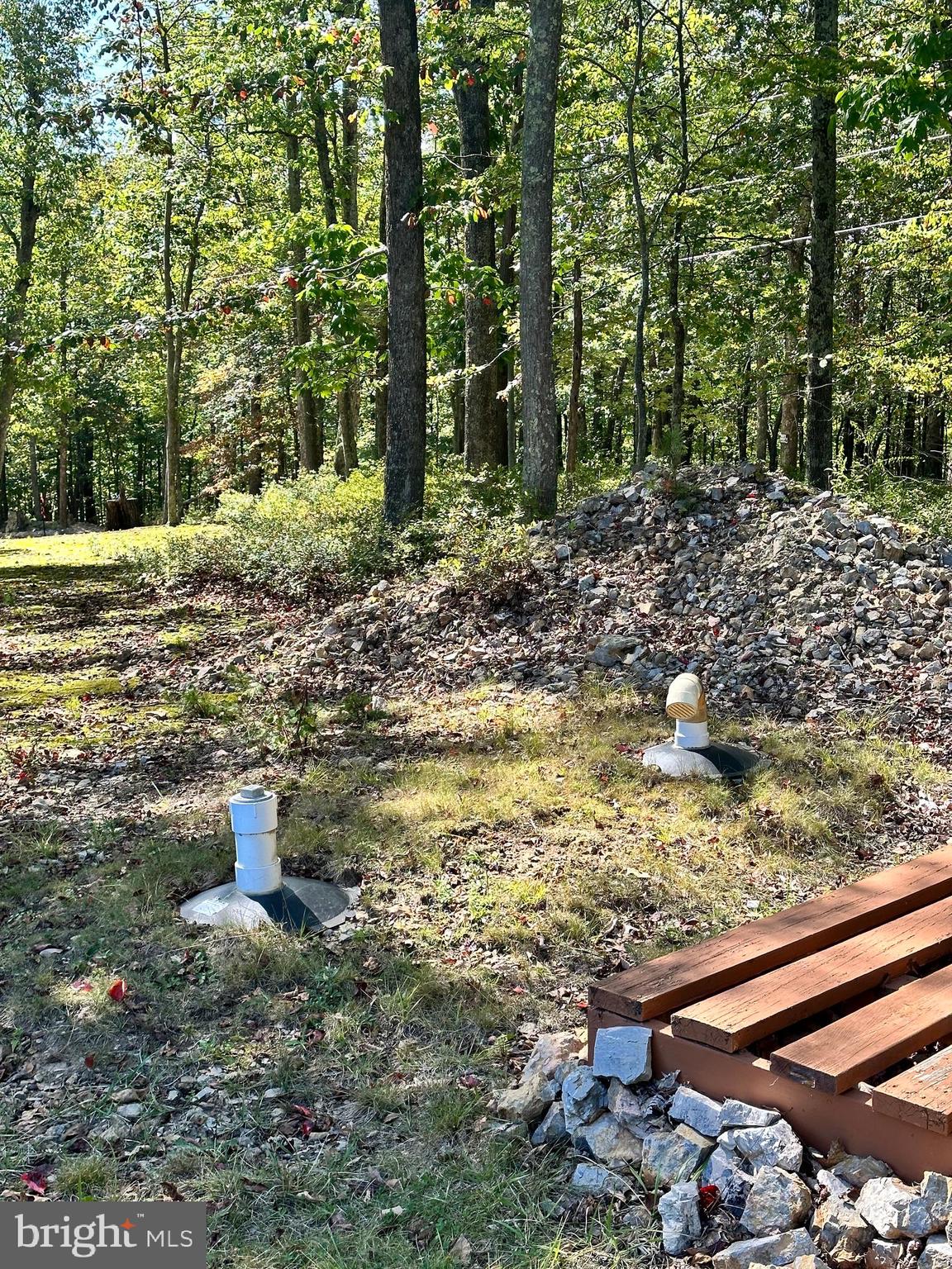 HIGH KNOB/OLD FIELDS OWNERS ASSOC. - Residential