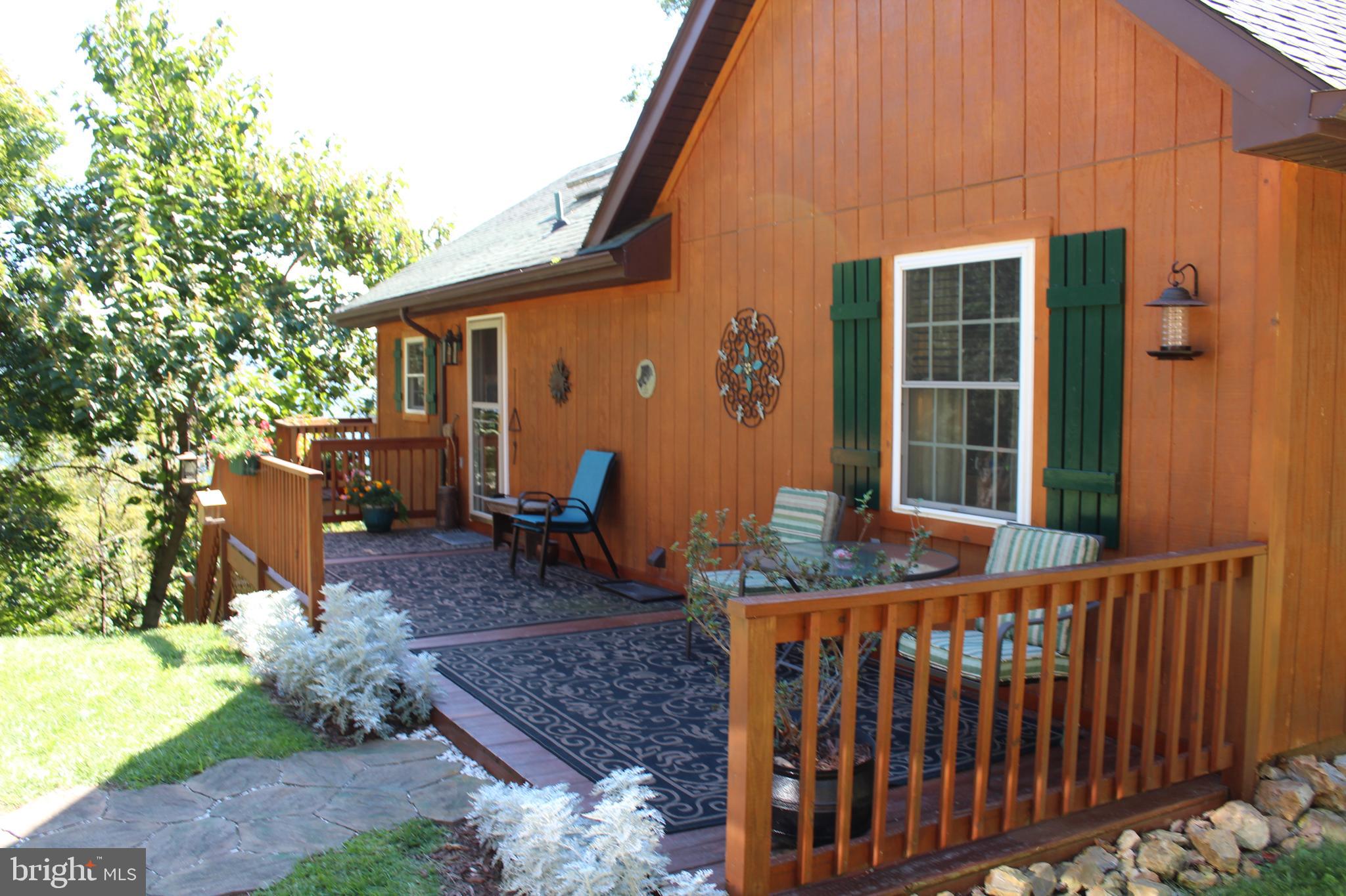 HIGH KNOB/OLD FIELDS OWNERS ASSOC. - Residential