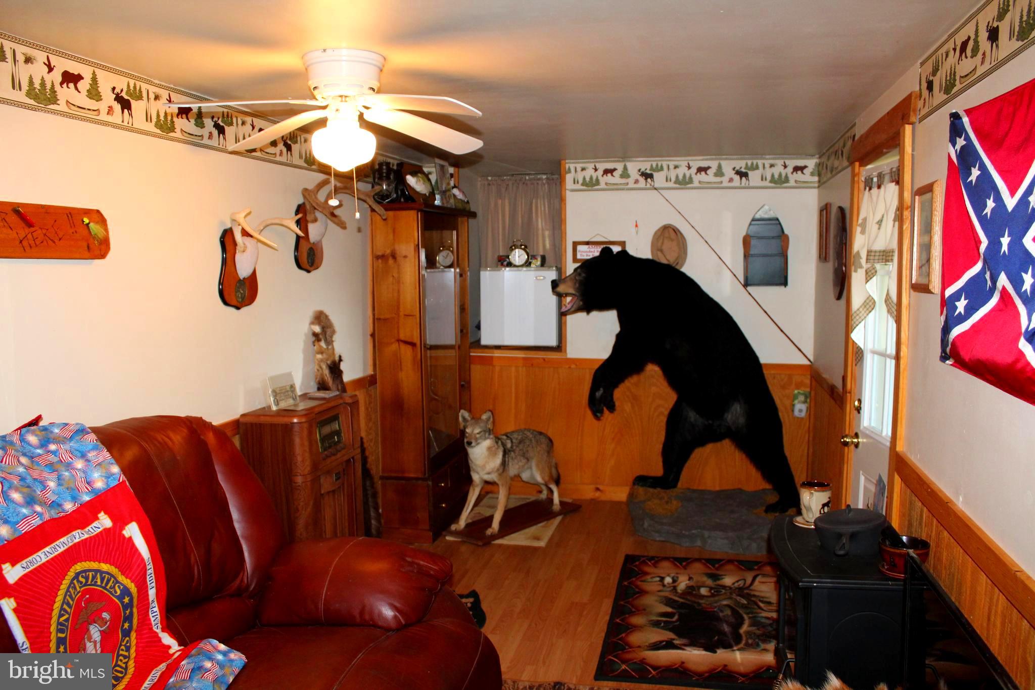 HIGH KNOB/OLD FIELDS OWNERS ASSOC. - Residential