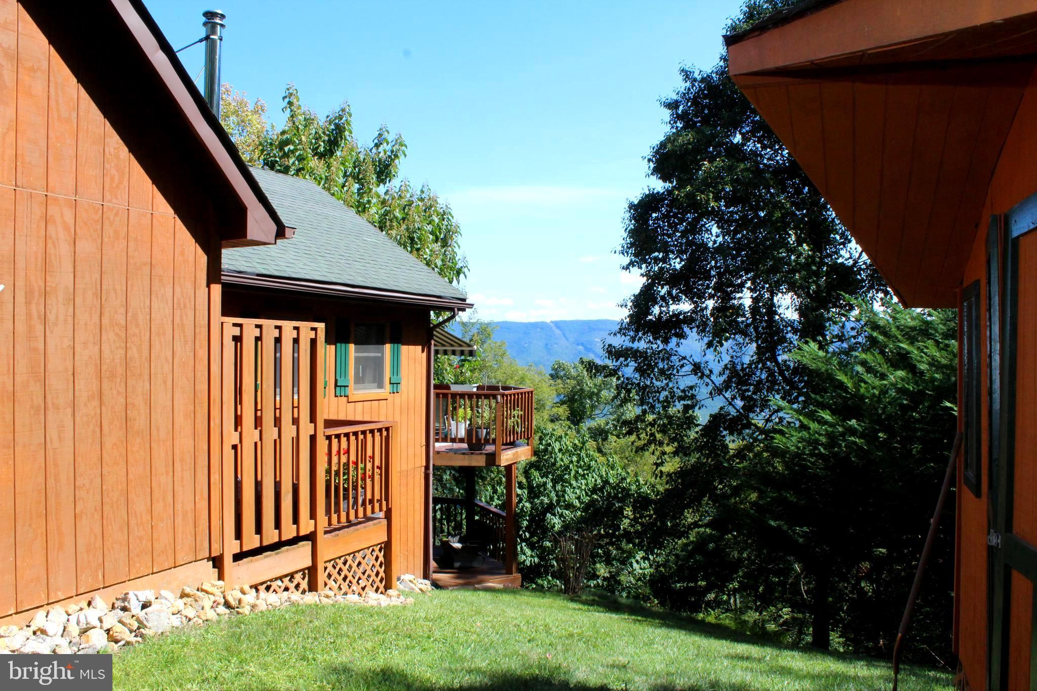 HIGH KNOB/OLD FIELDS OWNERS ASSOC. - Residential