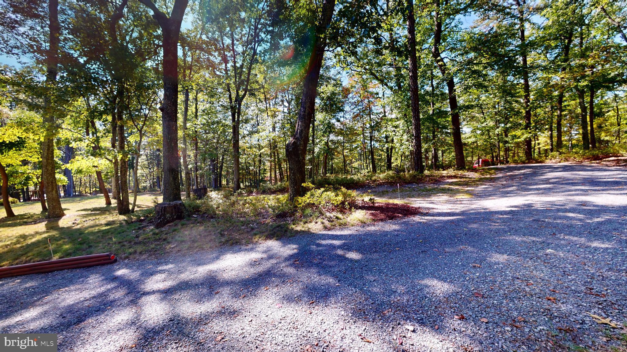 HIGH KNOB/OLD FIELDS OWNERS ASSOC. - Residential
