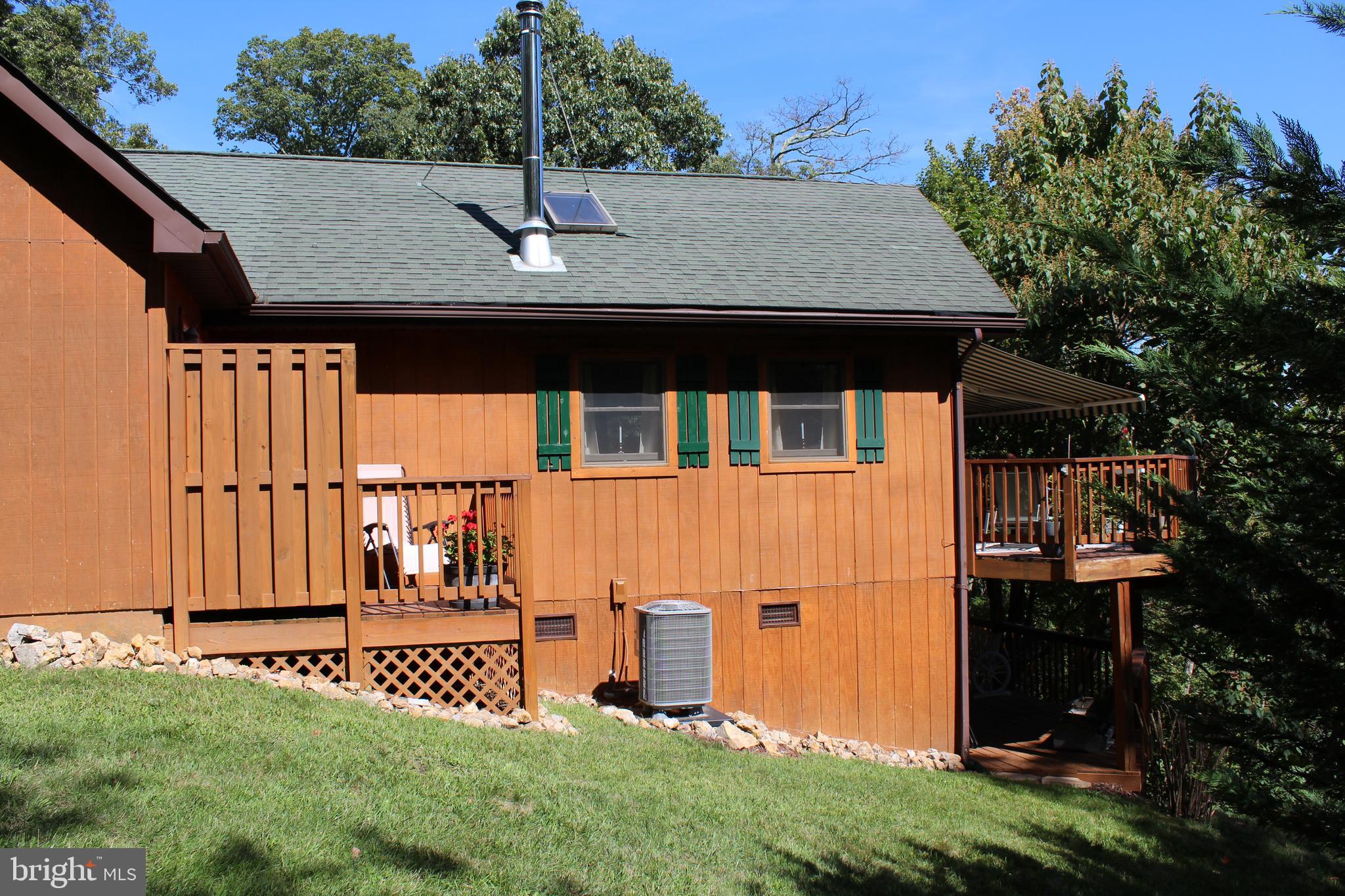HIGH KNOB/OLD FIELDS OWNERS ASSOC. - Residential