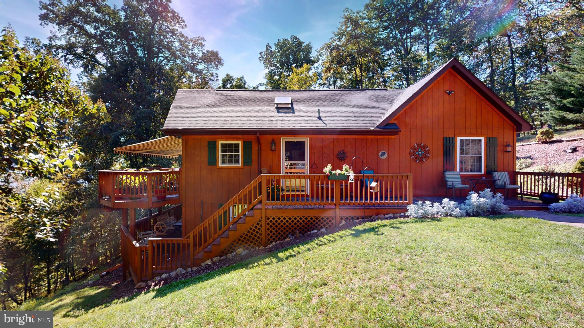 HIGH KNOB/OLD FIELDS OWNERS ASSOC. - Residential