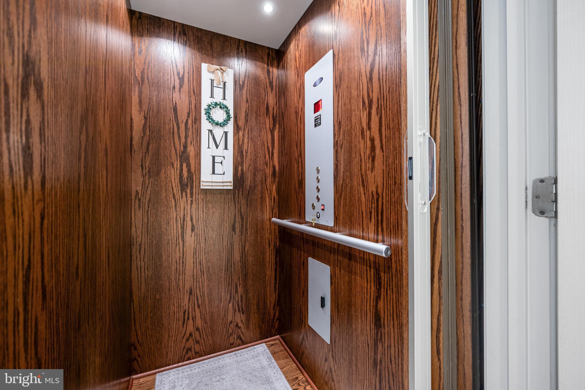 MAPLE LAWN FARMS - Residential