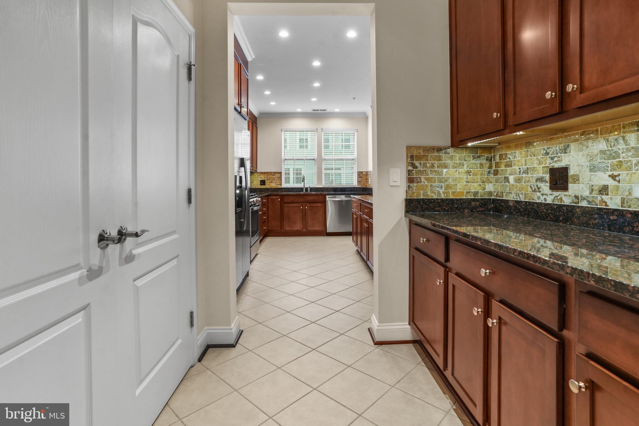 MAPLE LAWN FARMS - Residential