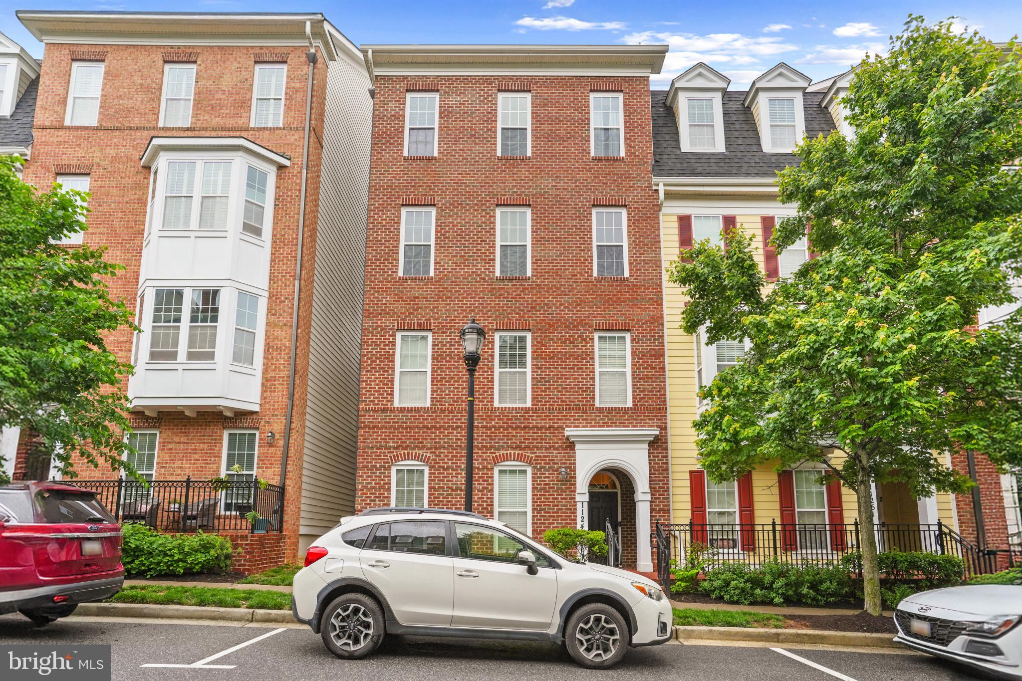 MAPLE LAWN FARMS - Residential