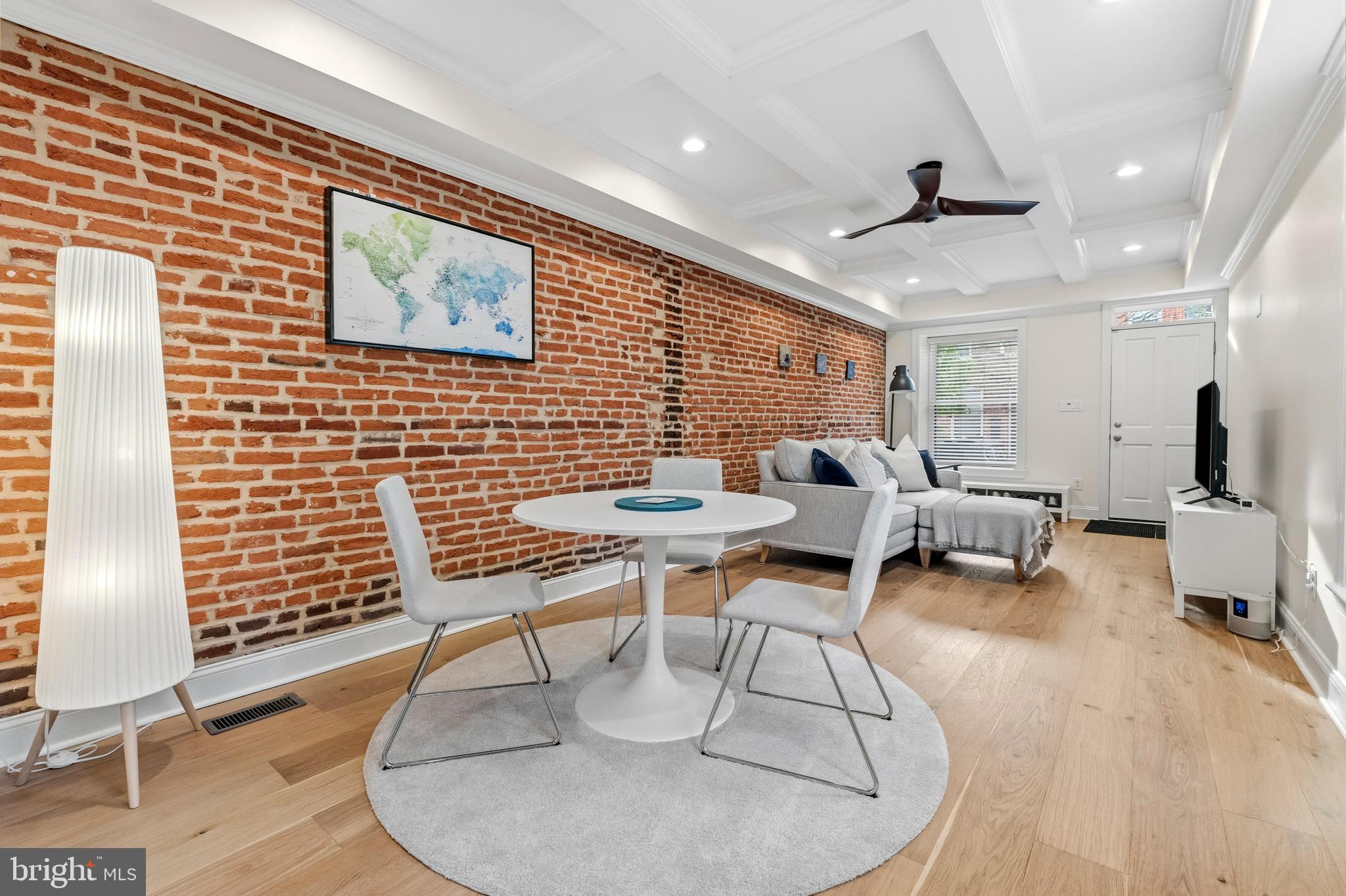 RIVERSIDE - Residential