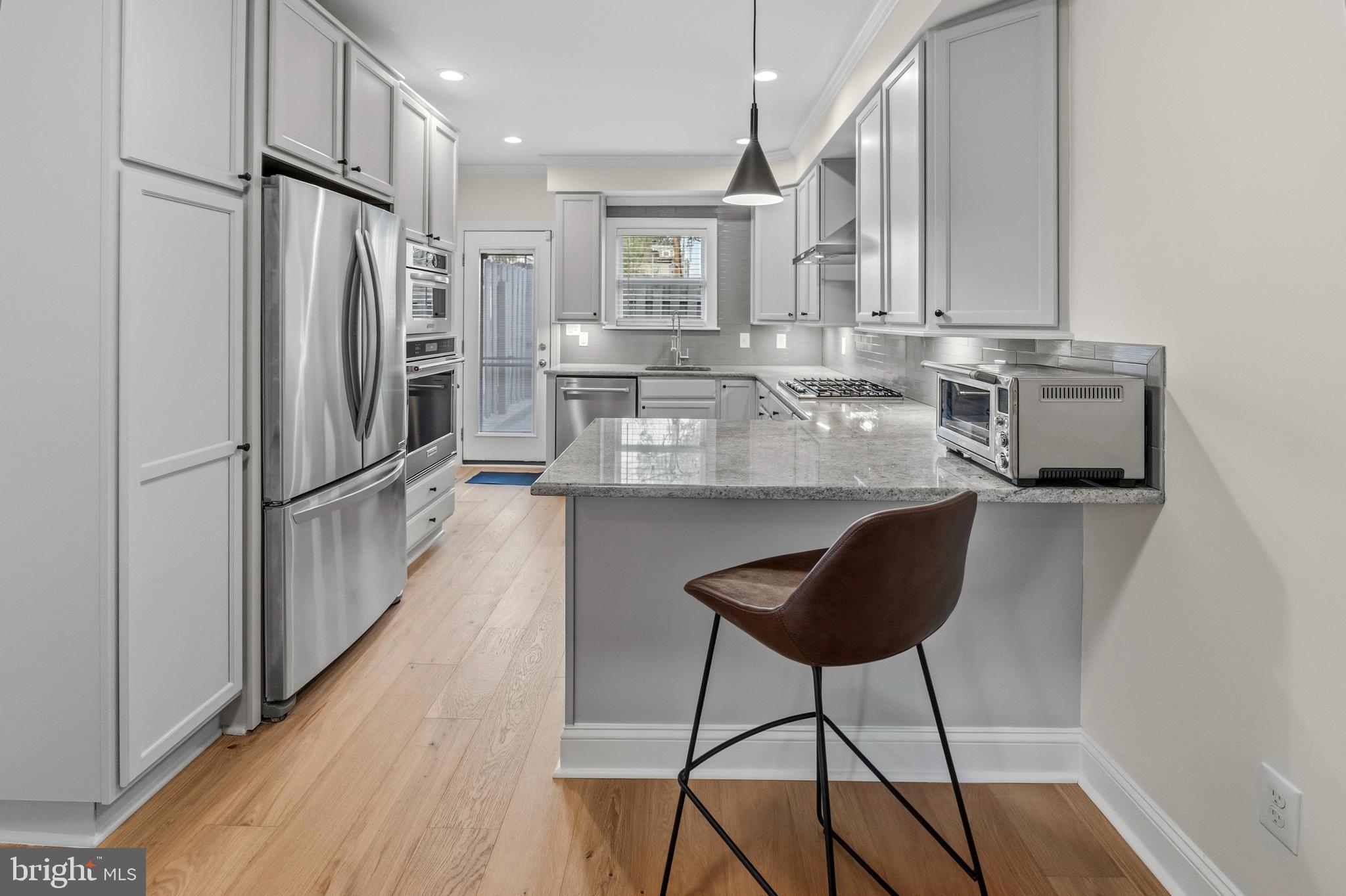 RIVERSIDE - Residential