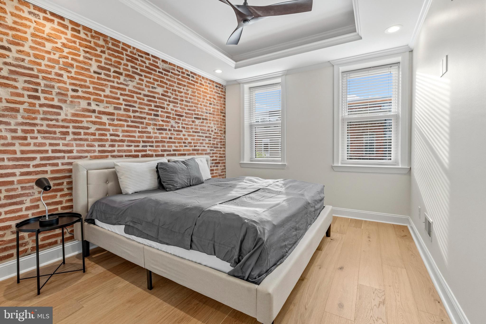 RIVERSIDE - Residential