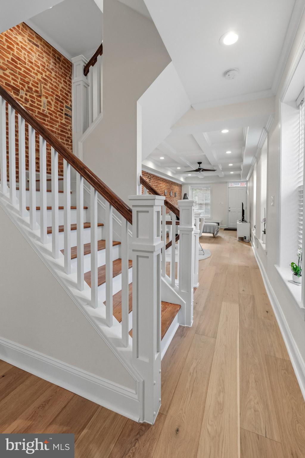 RIVERSIDE - Residential