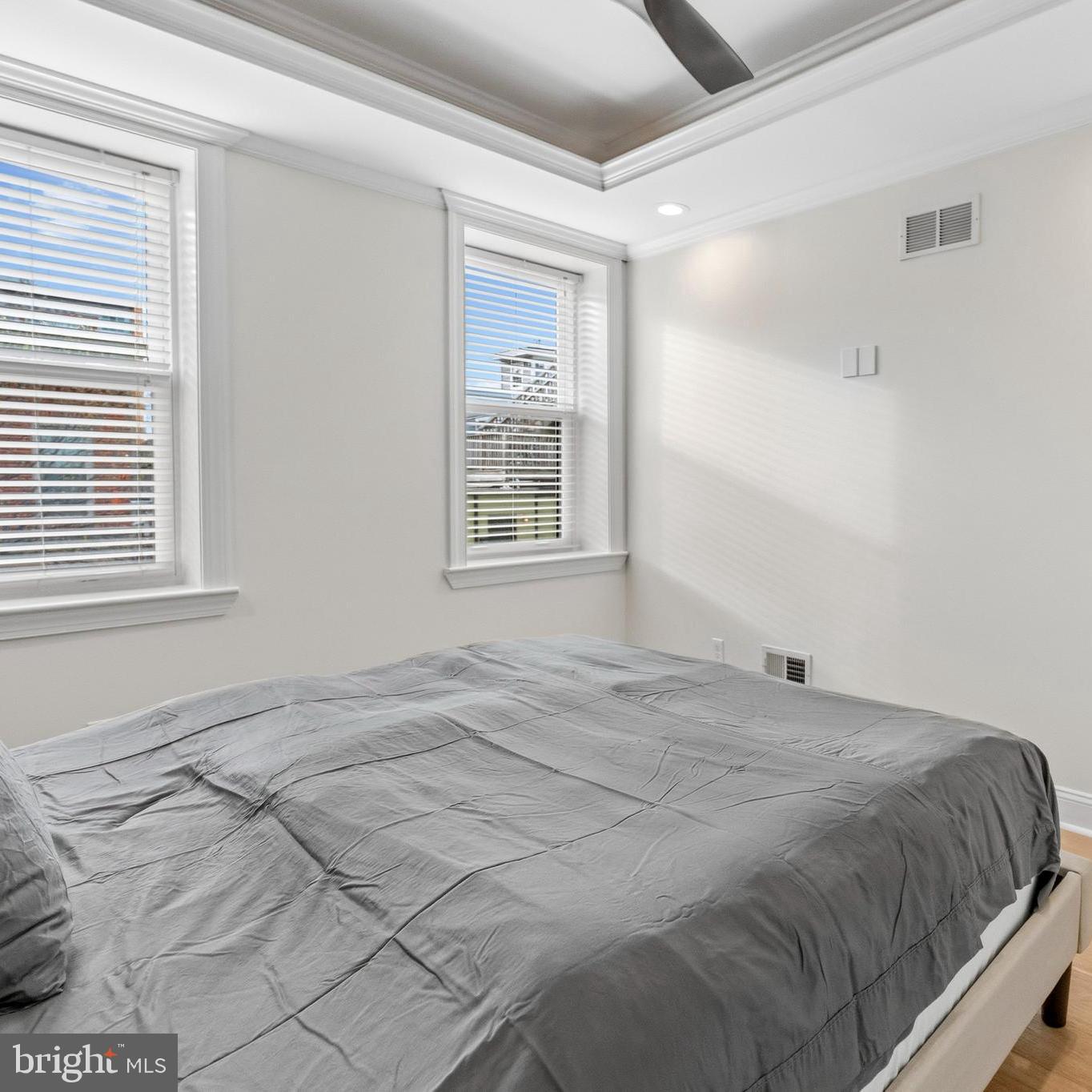 RIVERSIDE - Residential