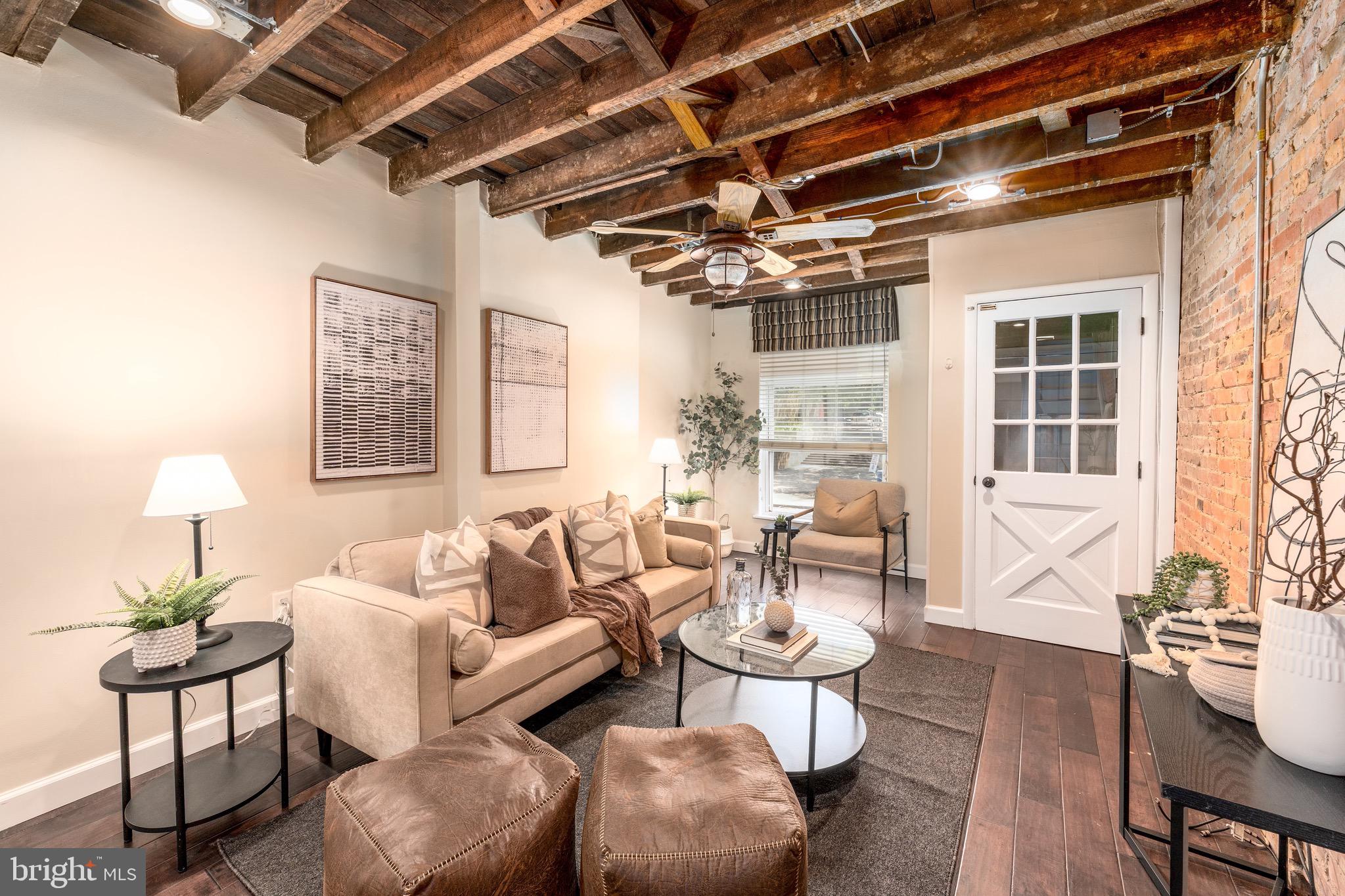 FEDERAL HILL HISTORIC DISTRICT - Residential Lease