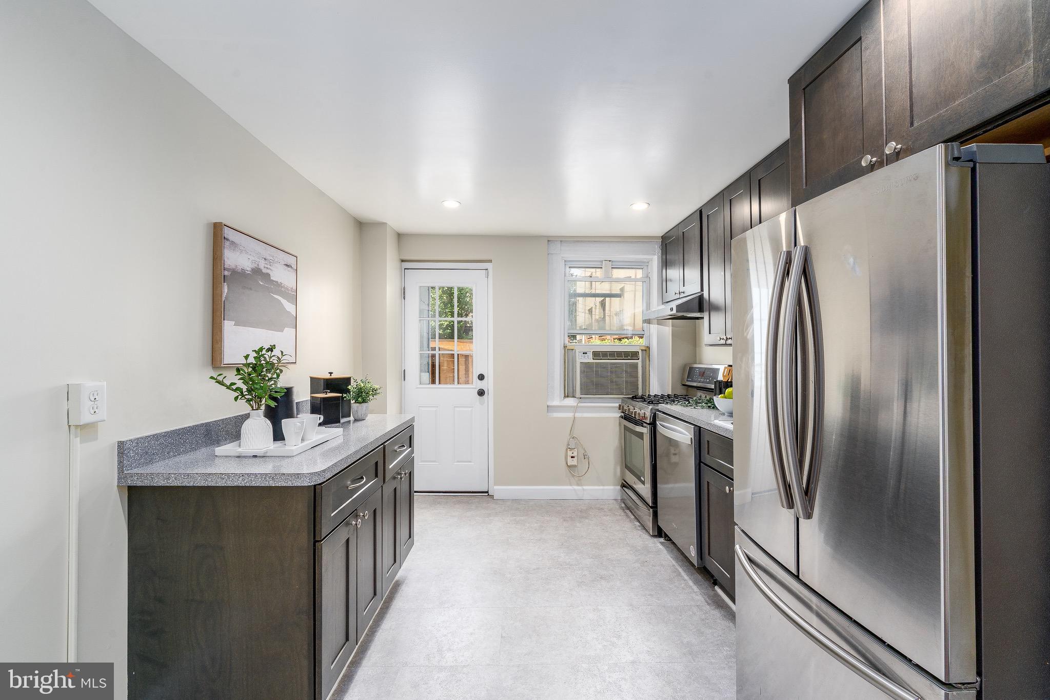 FEDERAL HILL HISTORIC DISTRICT - Residential Lease