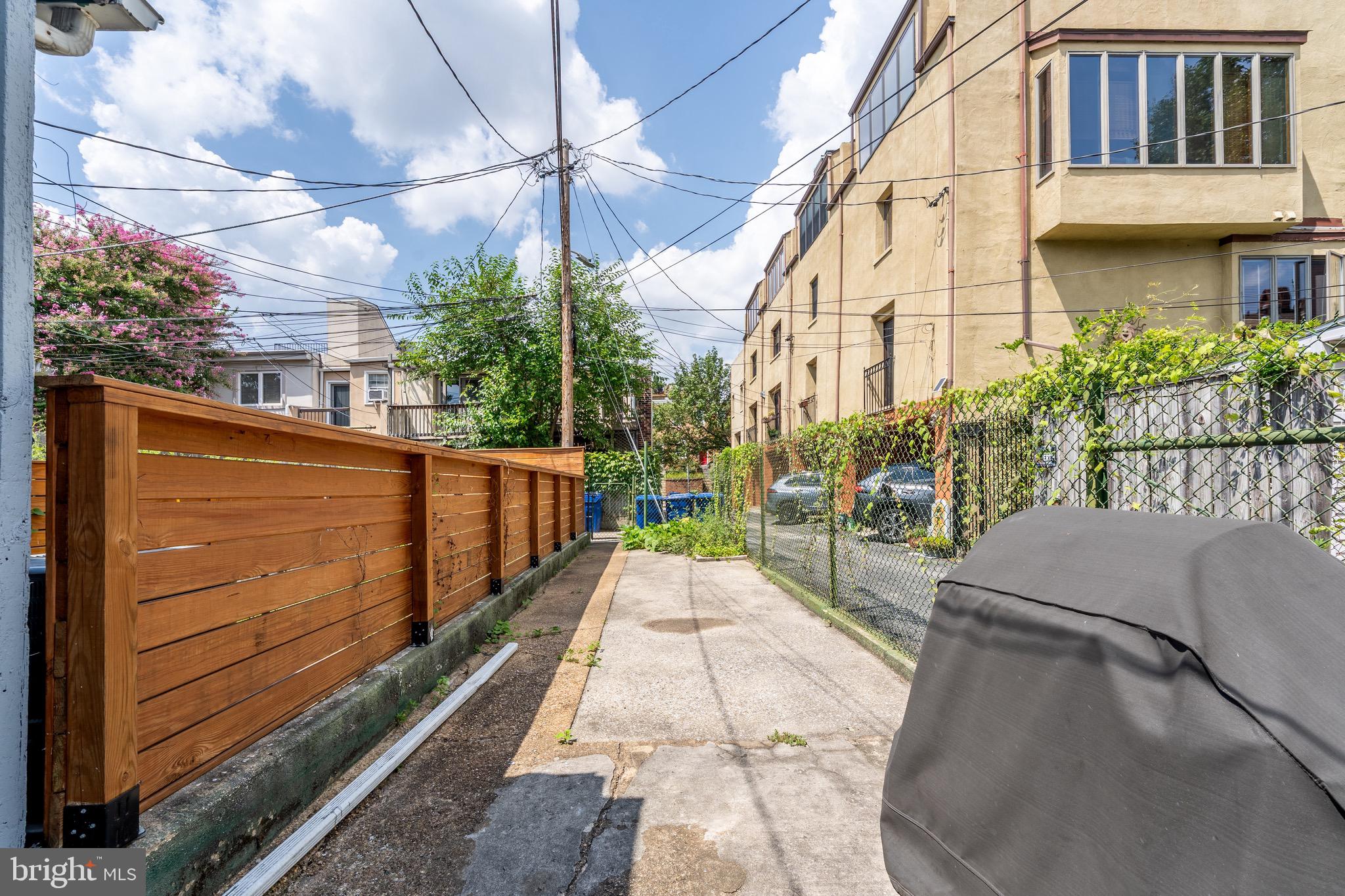 FEDERAL HILL HISTORIC DISTRICT - Residential Lease