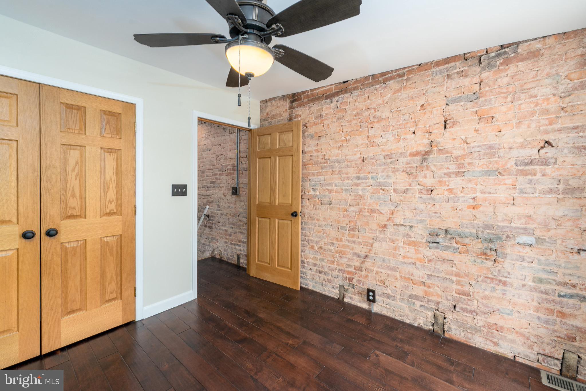 FEDERAL HILL HISTORIC DISTRICT - Residential Lease