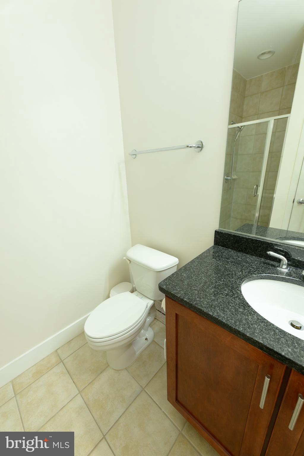 1800 WILSON - Residential Lease