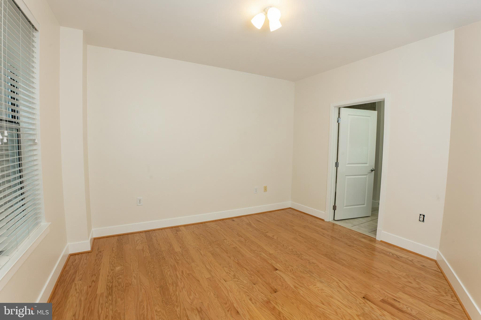 1800 WILSON - Residential Lease