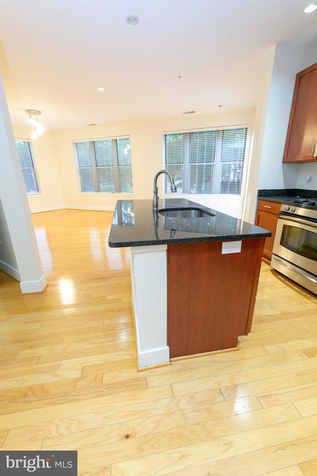 1800 WILSON - Residential Lease