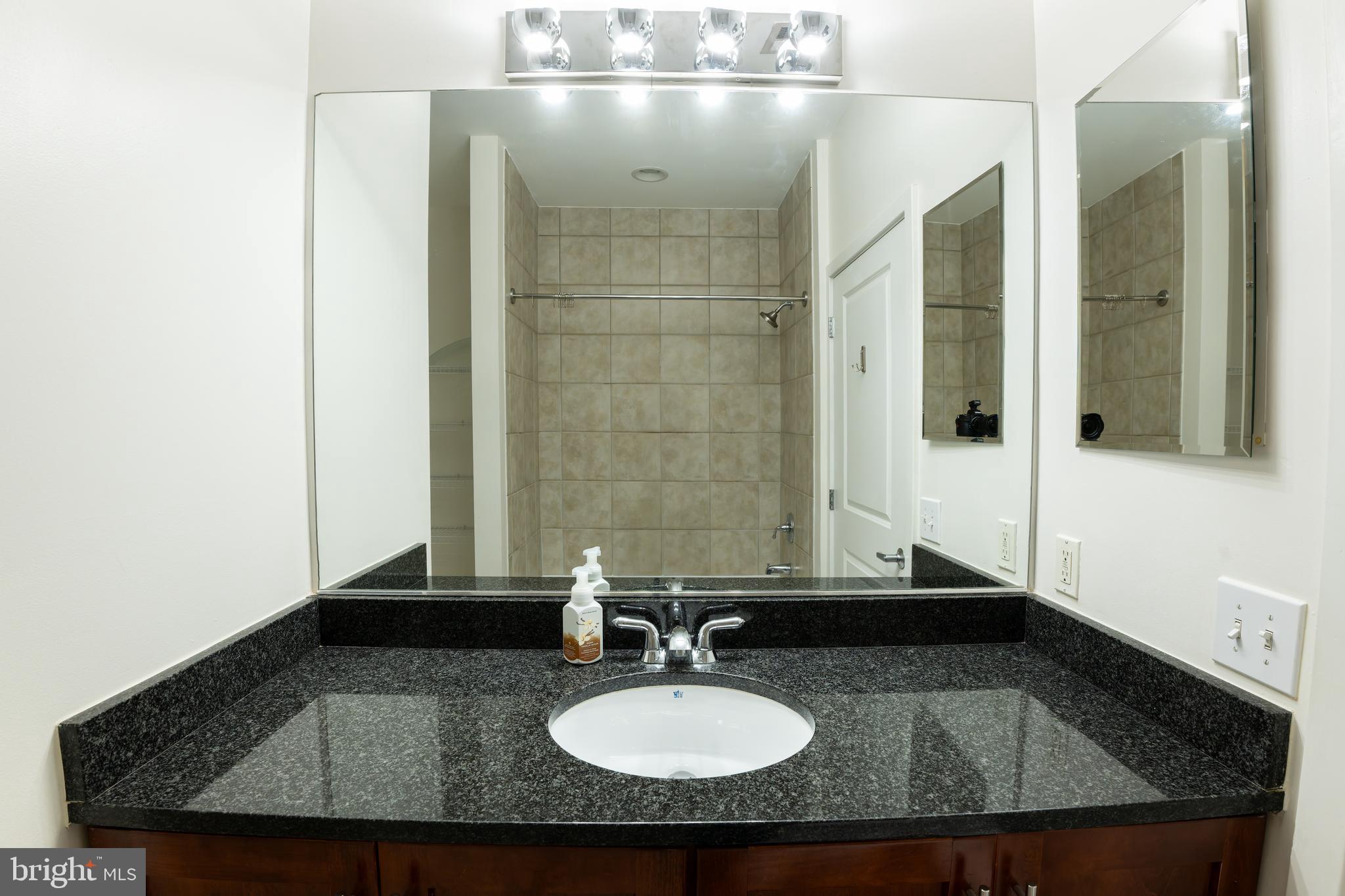 1800 WILSON - Residential Lease