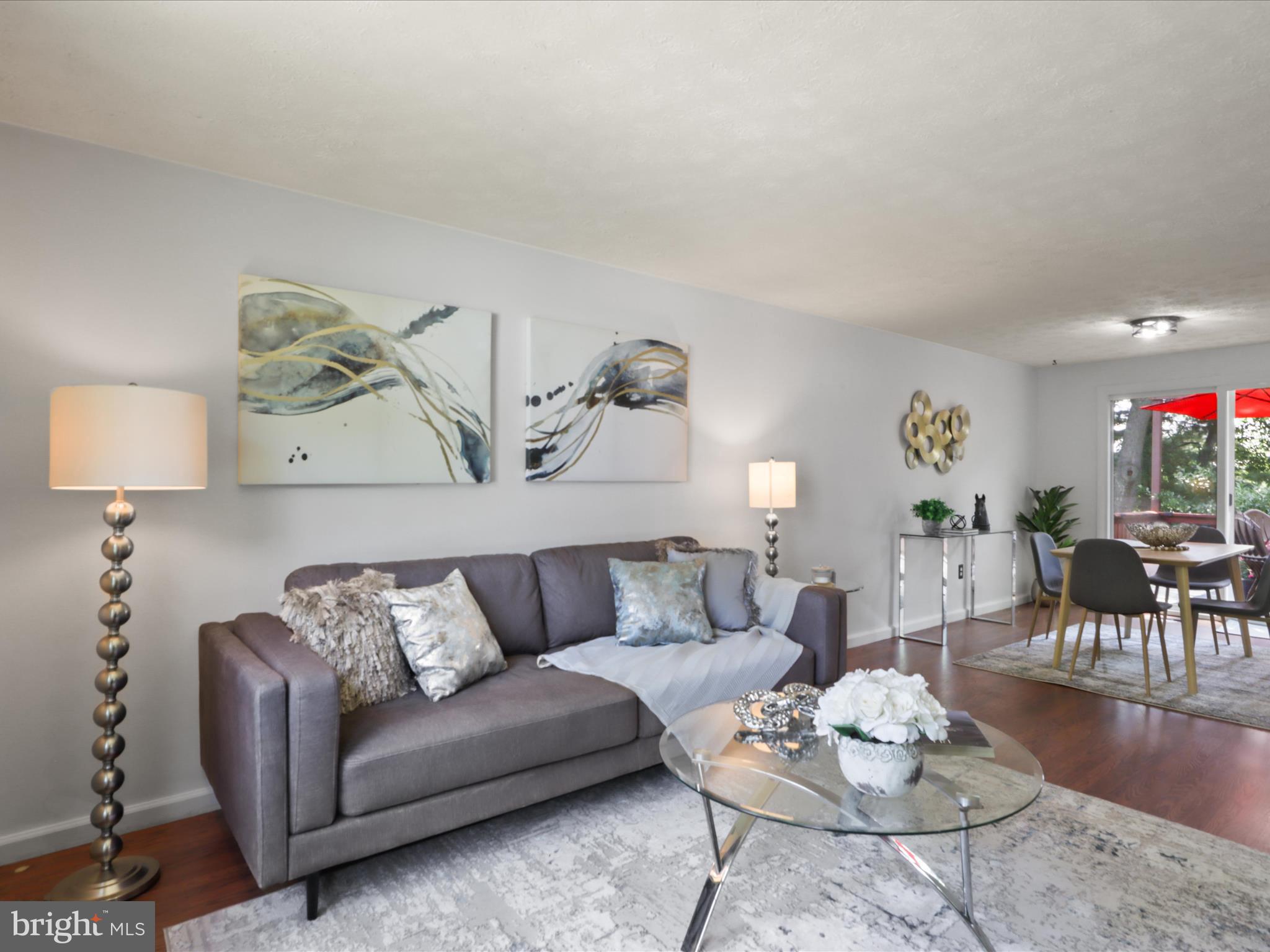 8661 COOPERHAWK COURT