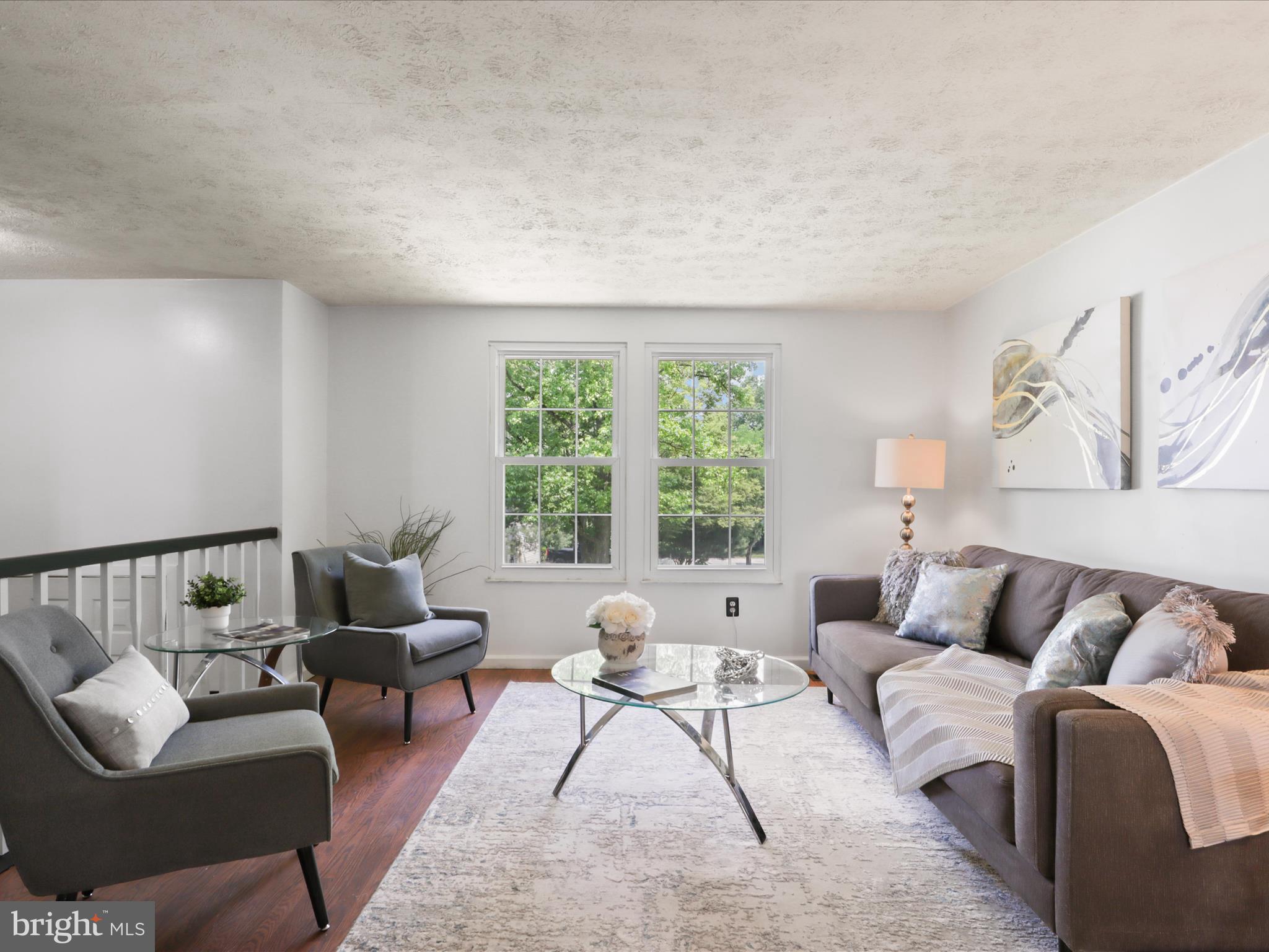 8661 COOPERHAWK COURT