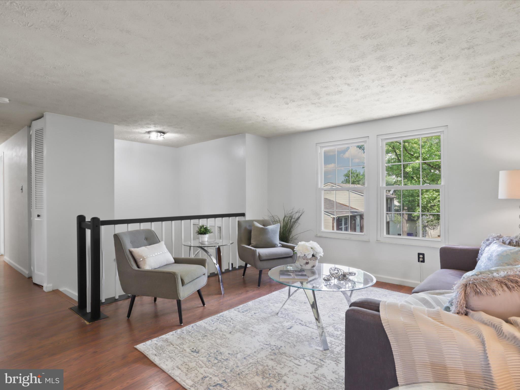 8661 COOPERHAWK COURT