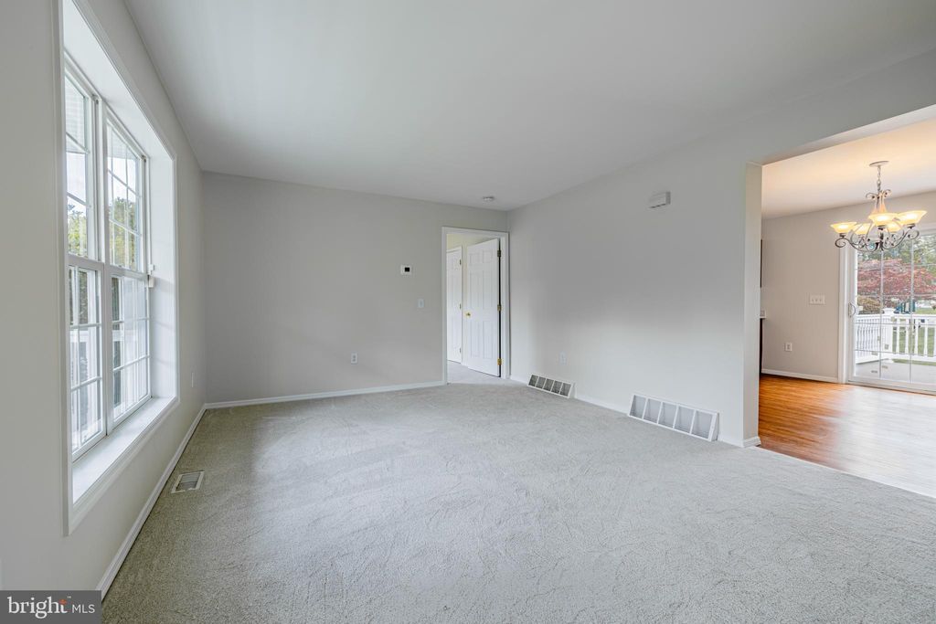 Photo of 539 Rail Way, HAMMONTON, NJ 08037 (MLS # NJAC2021322)
