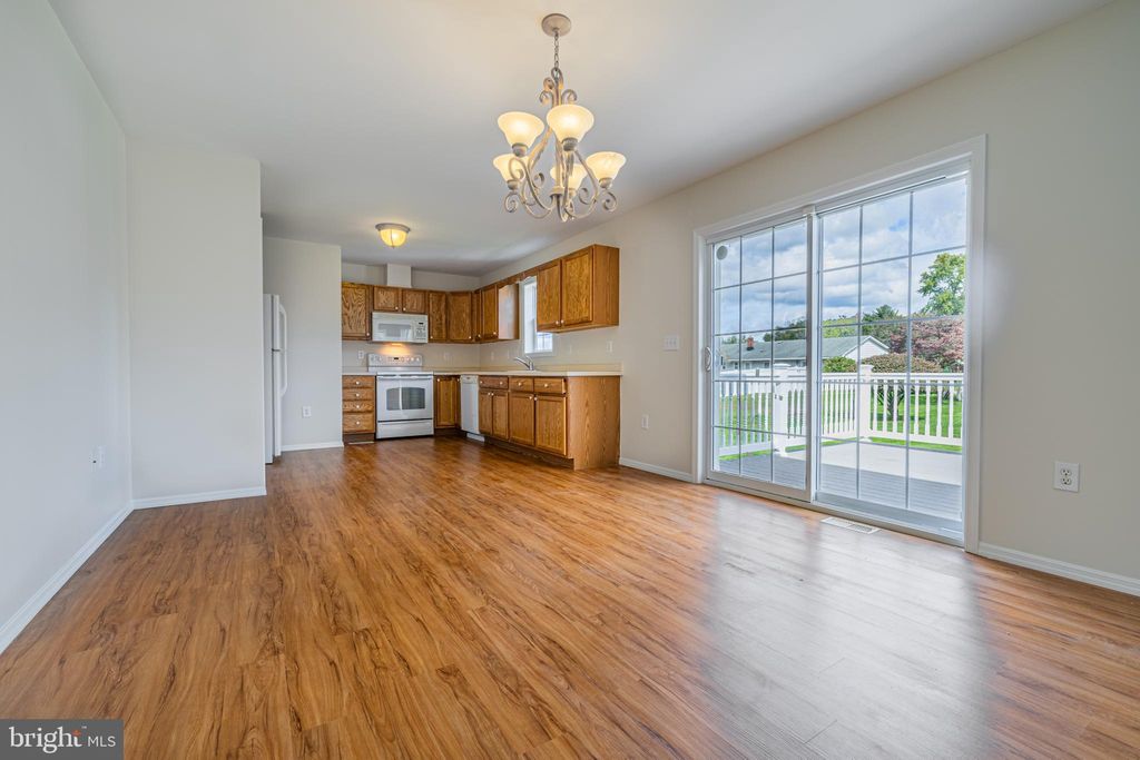 Photo of 539 Rail Way, HAMMONTON, NJ 08037 (MLS # NJAC2021322)