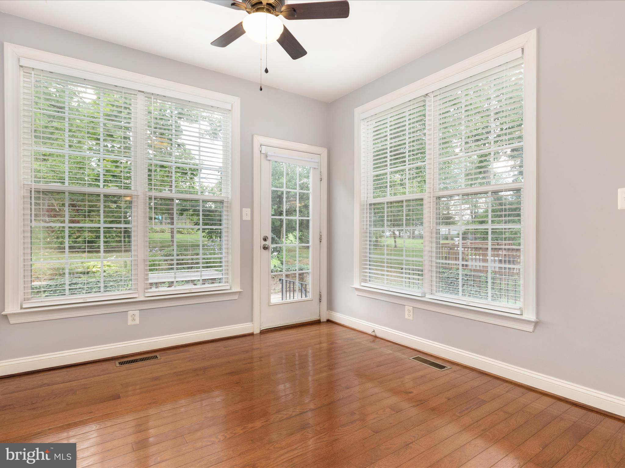 VILLAGES AT HAYMARKET - Residential Lease