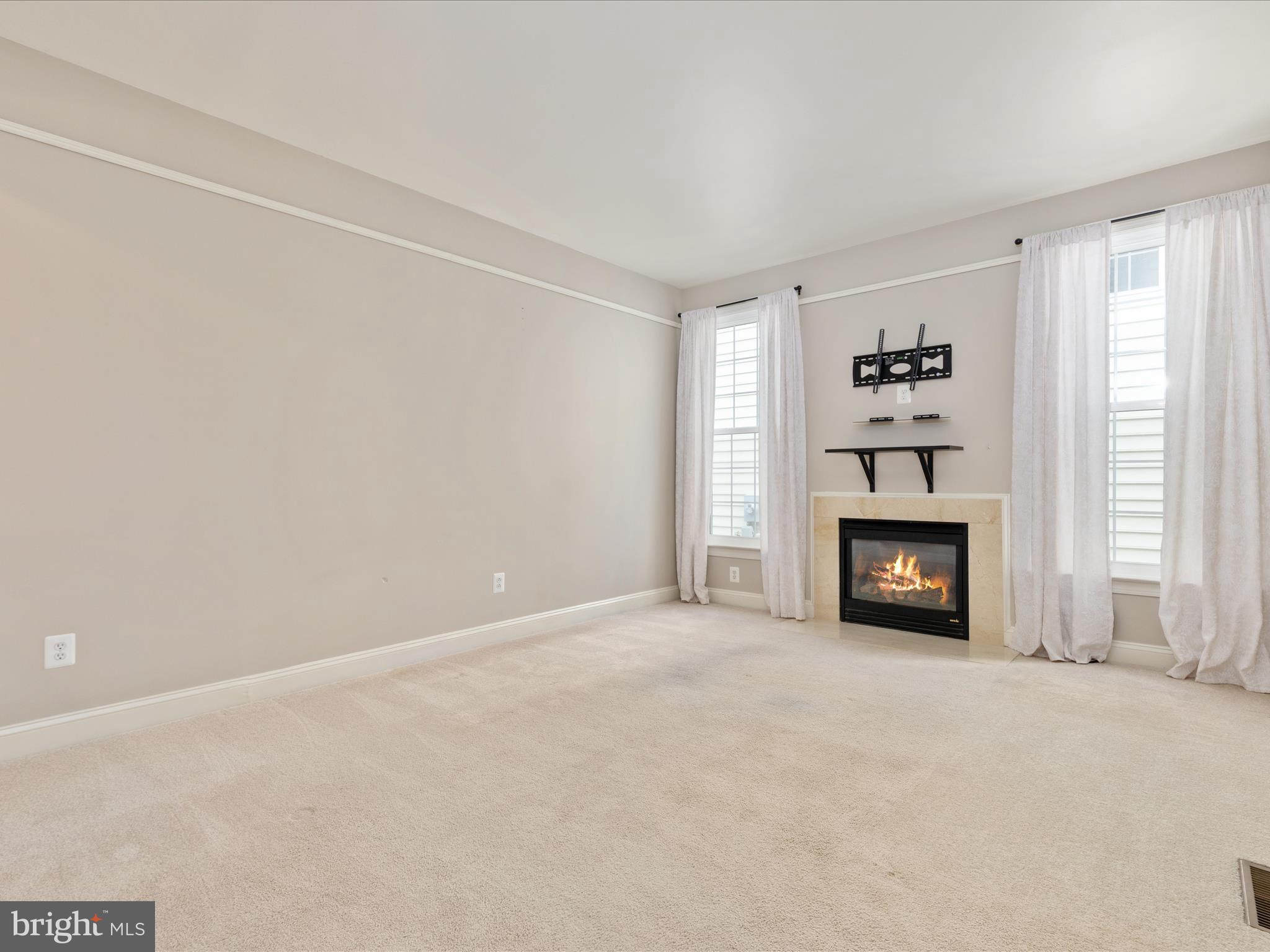 VILLAGES AT HAYMARKET - Residential Lease