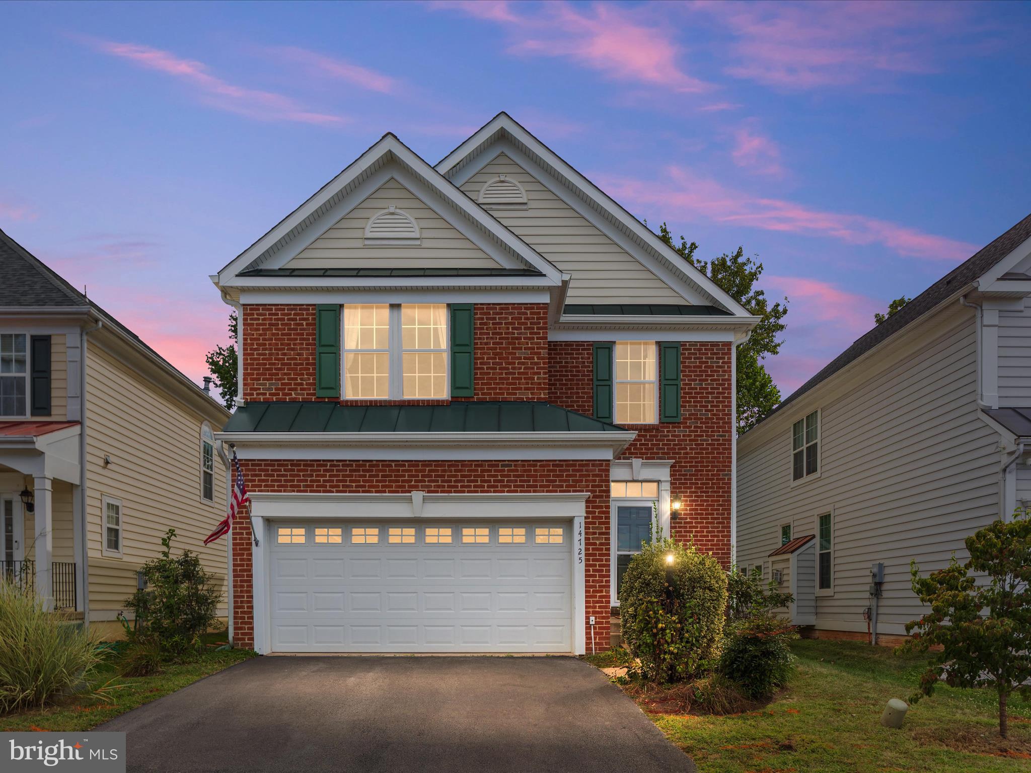 VILLAGES AT HAYMARKET - Residential Lease