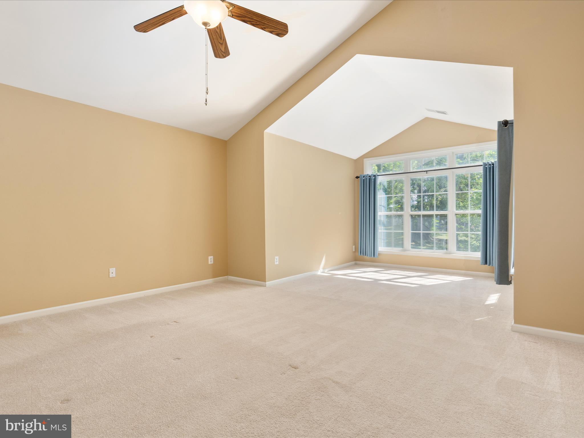 VILLAGES AT HAYMARKET - Residential Lease