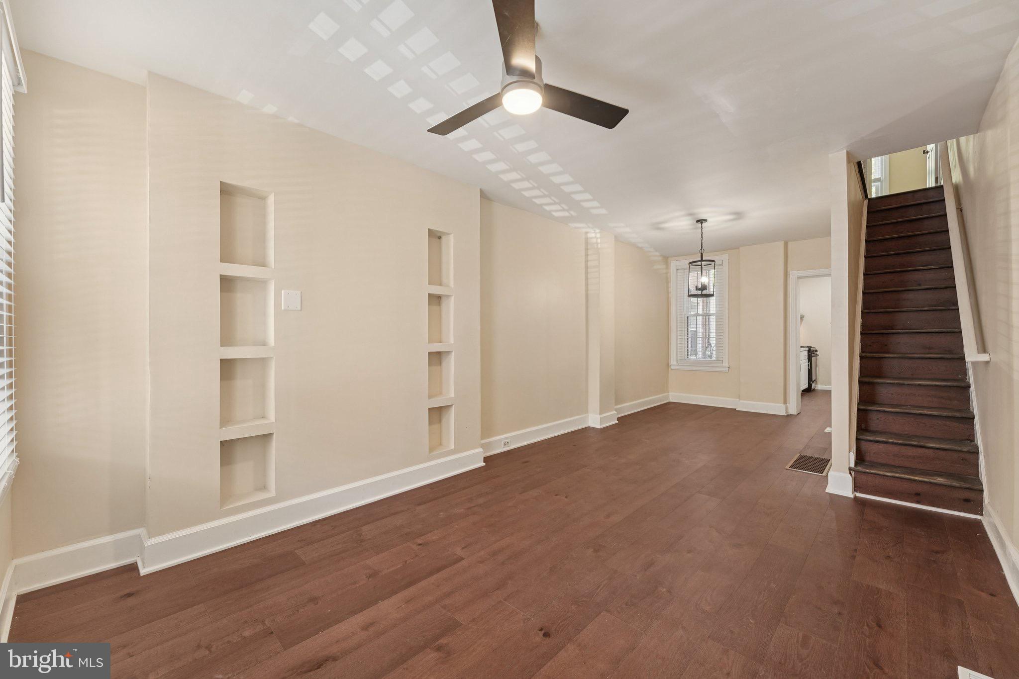 NORRISTOWN - Residential