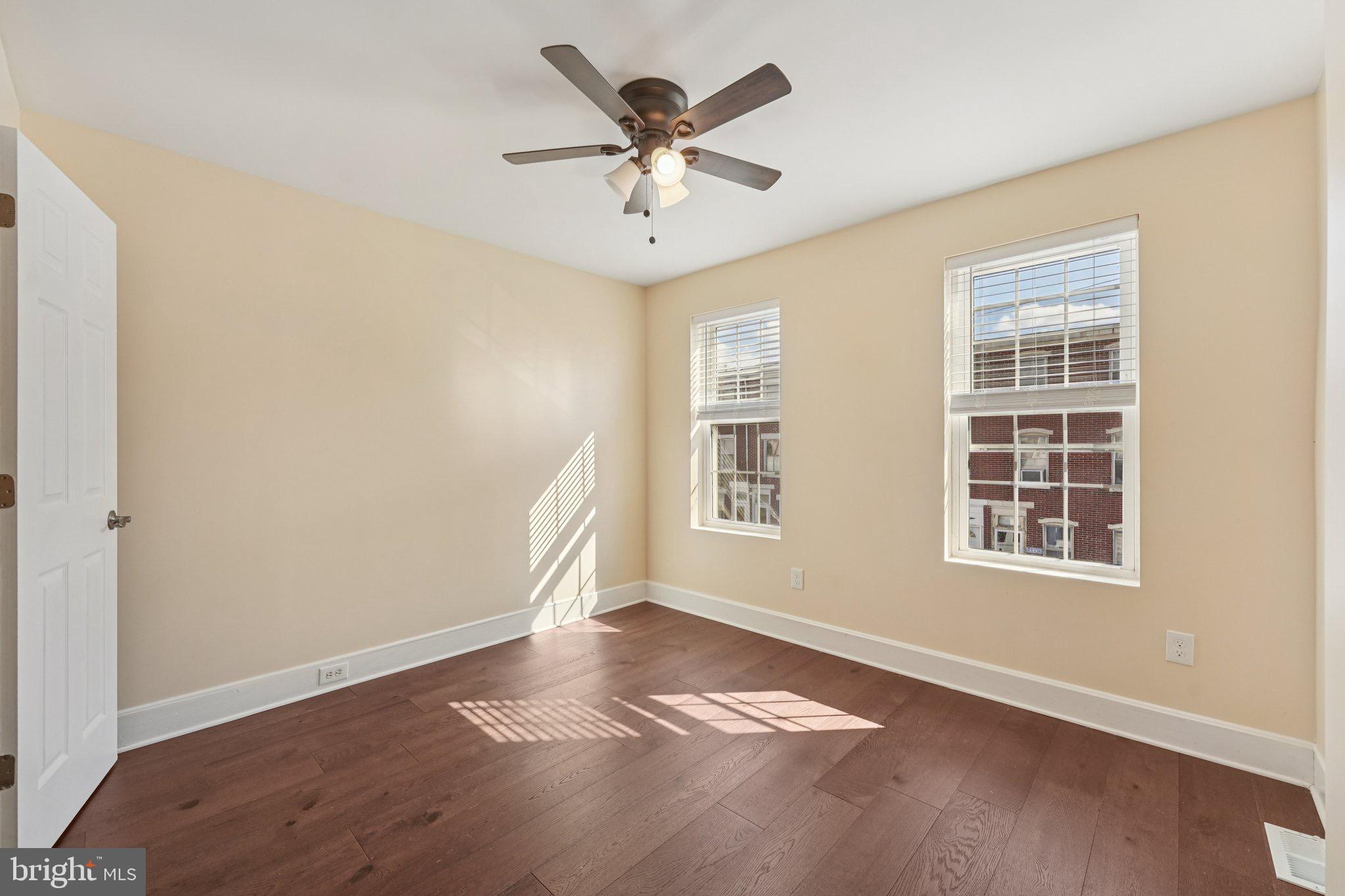 NORRISTOWN - Residential