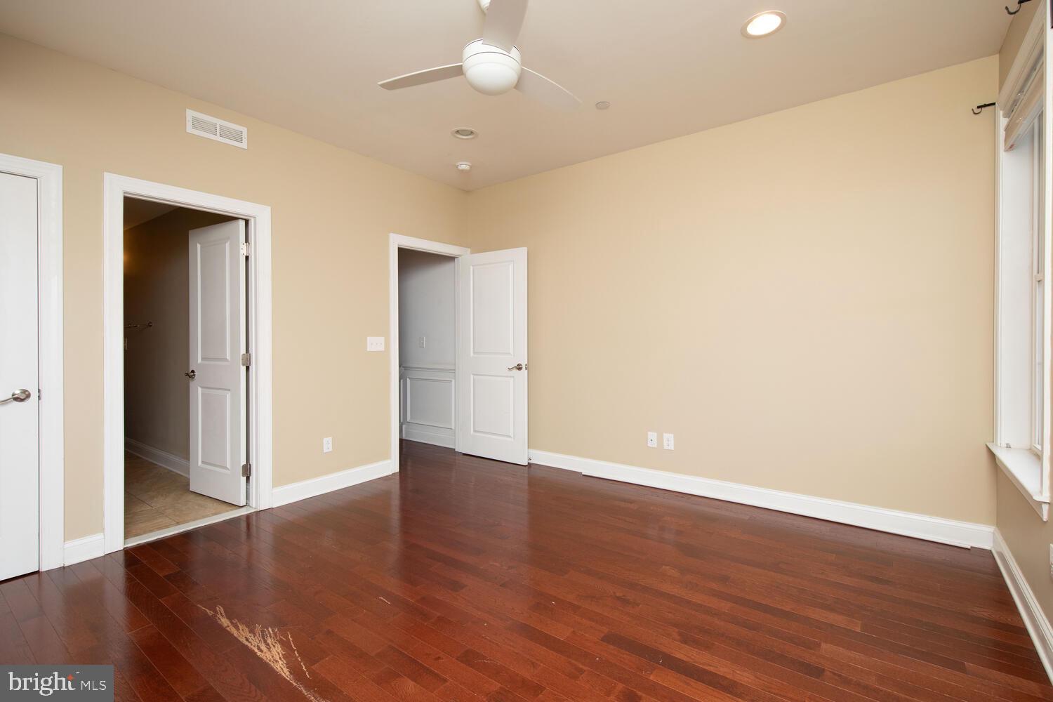 PASSYUNK SQUARE - Residential