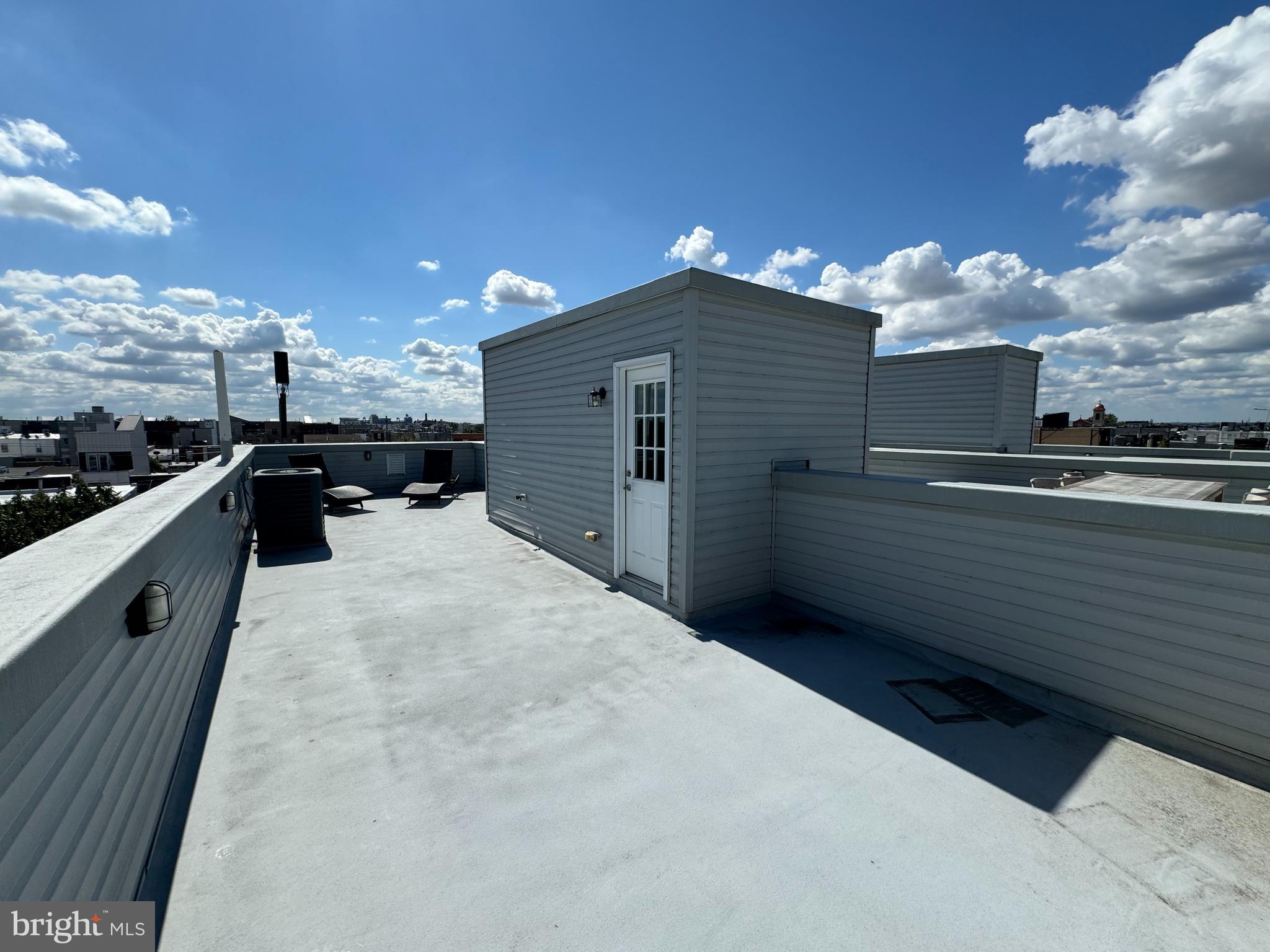 PASSYUNK SQUARE - Residential