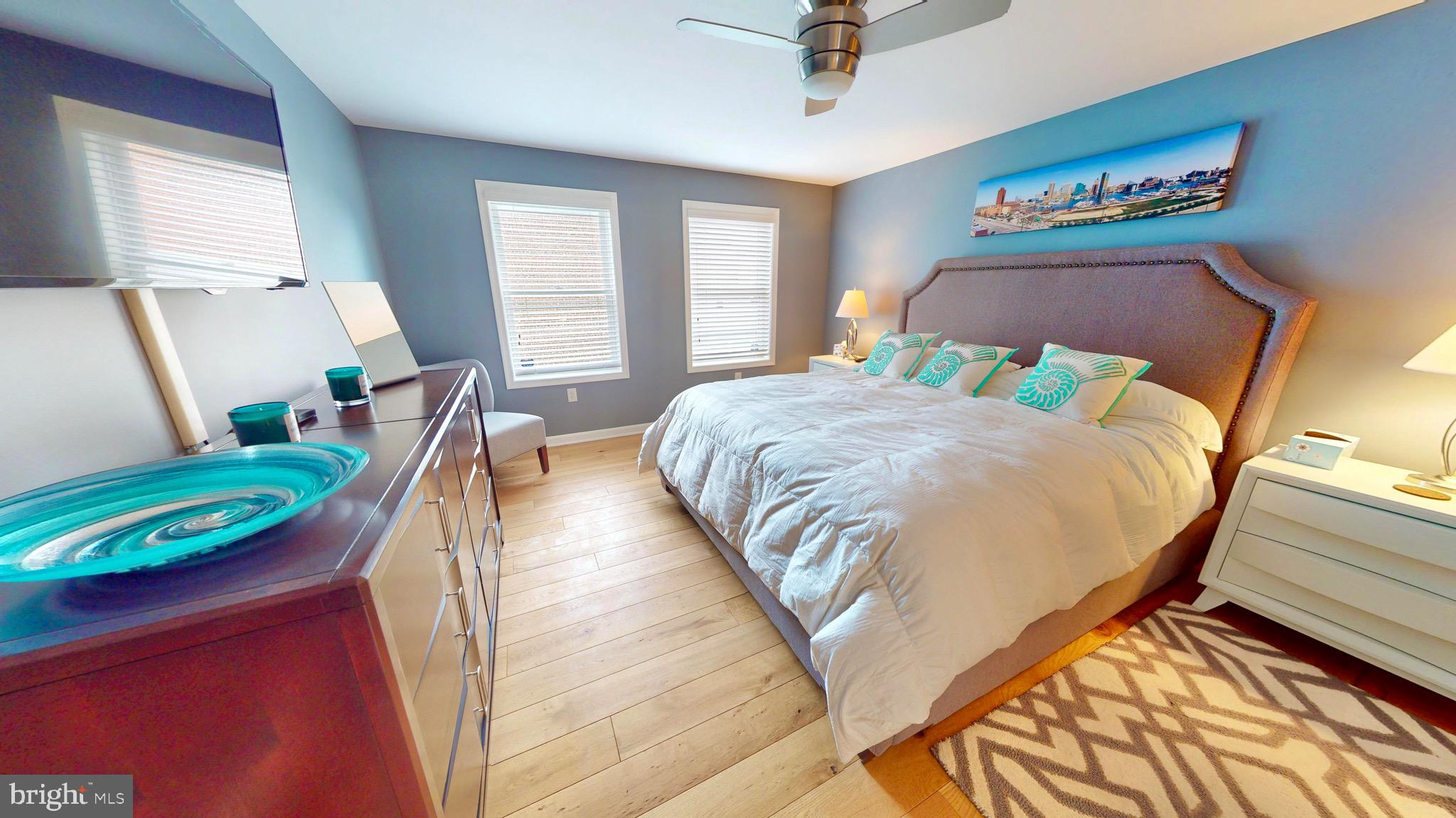 LITTLE ITALY - Residential