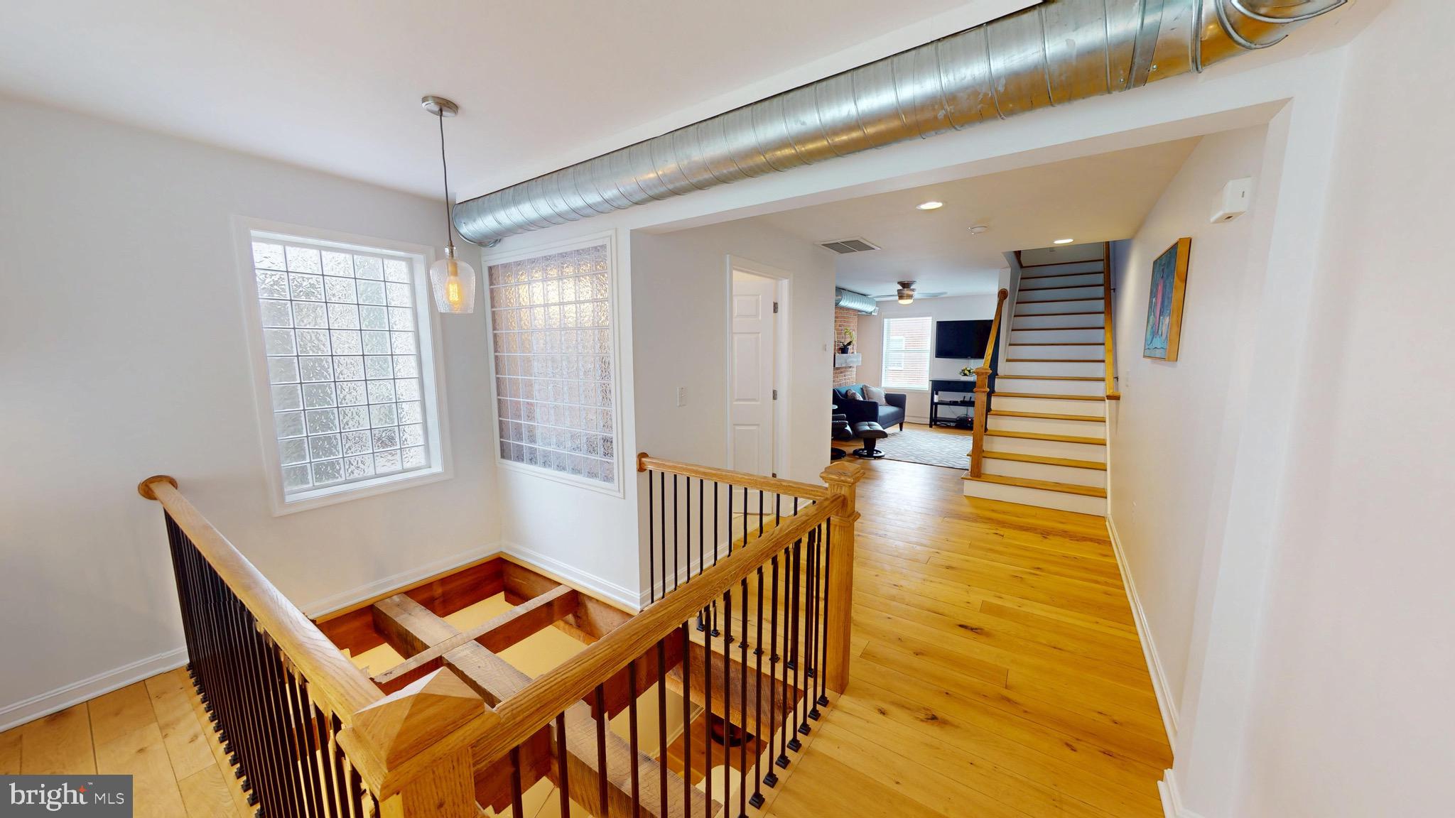 LITTLE ITALY - Residential