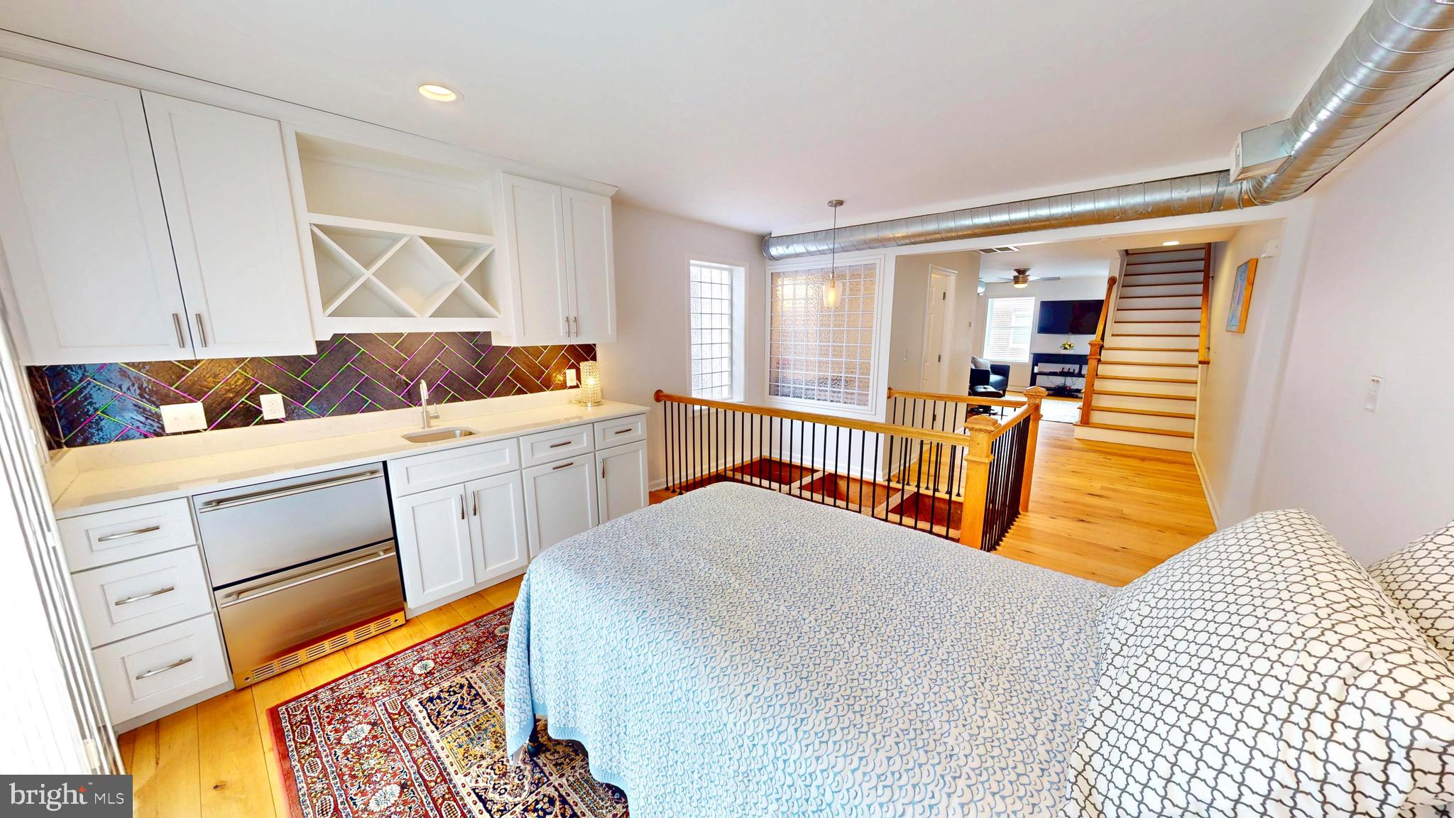 LITTLE ITALY - Residential