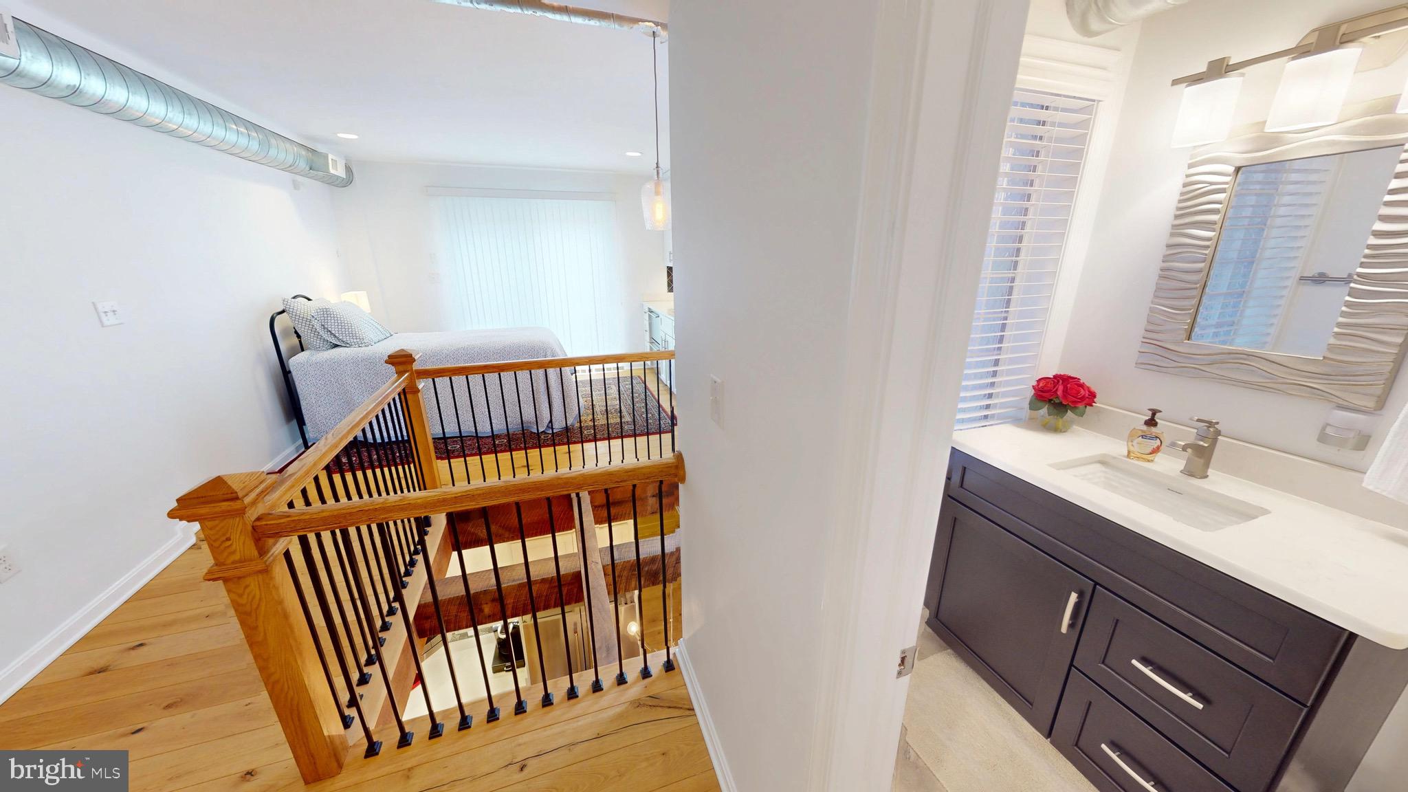 LITTLE ITALY - Residential