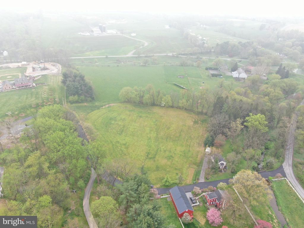 Photo of 64 Clearview Road, Willow Street, PA 17584 (MLS # PALA2049826)